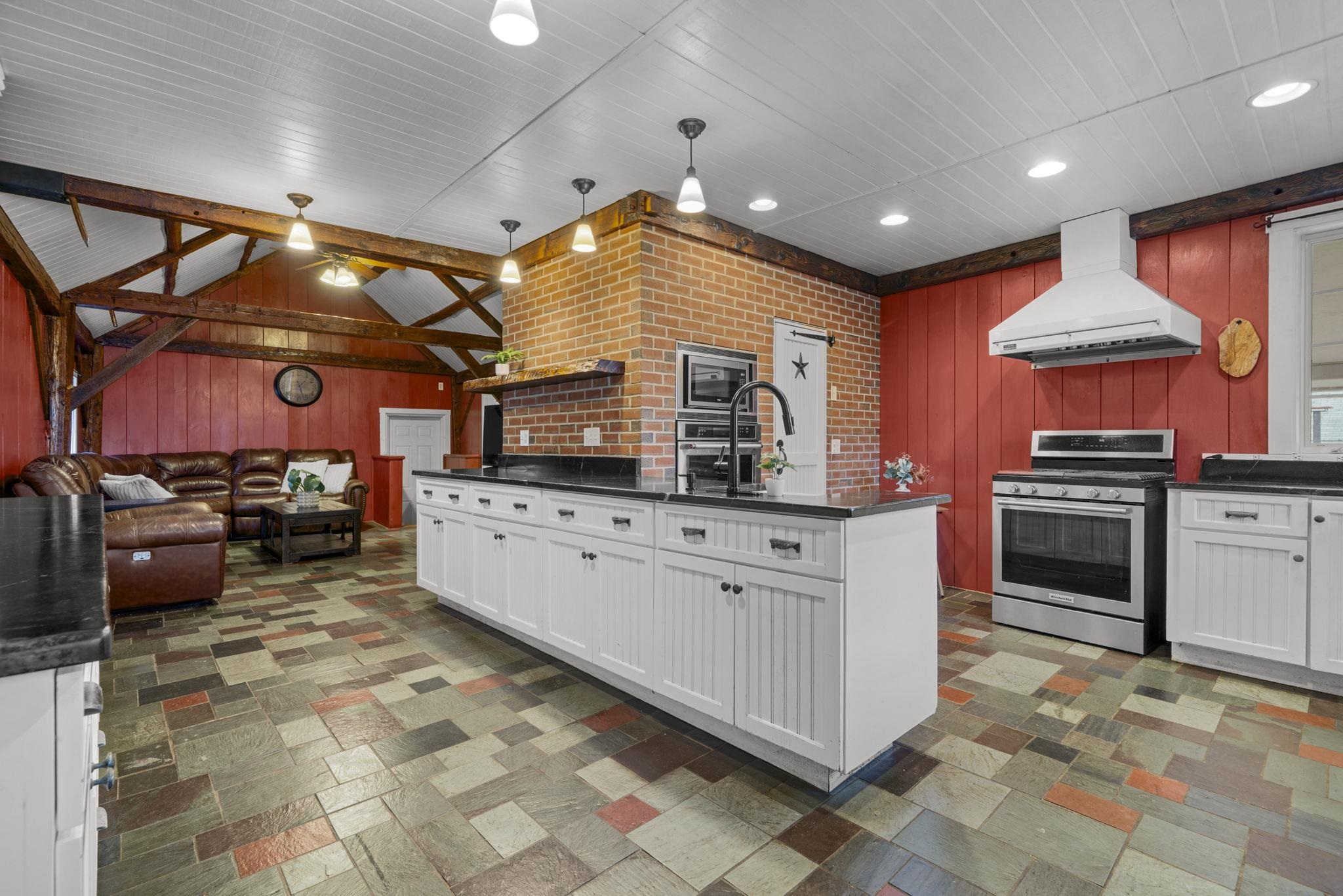 Homes for sale in Epping, NH | 27 Old State Rd, Epping, NH 03042 | MLS# 5069229