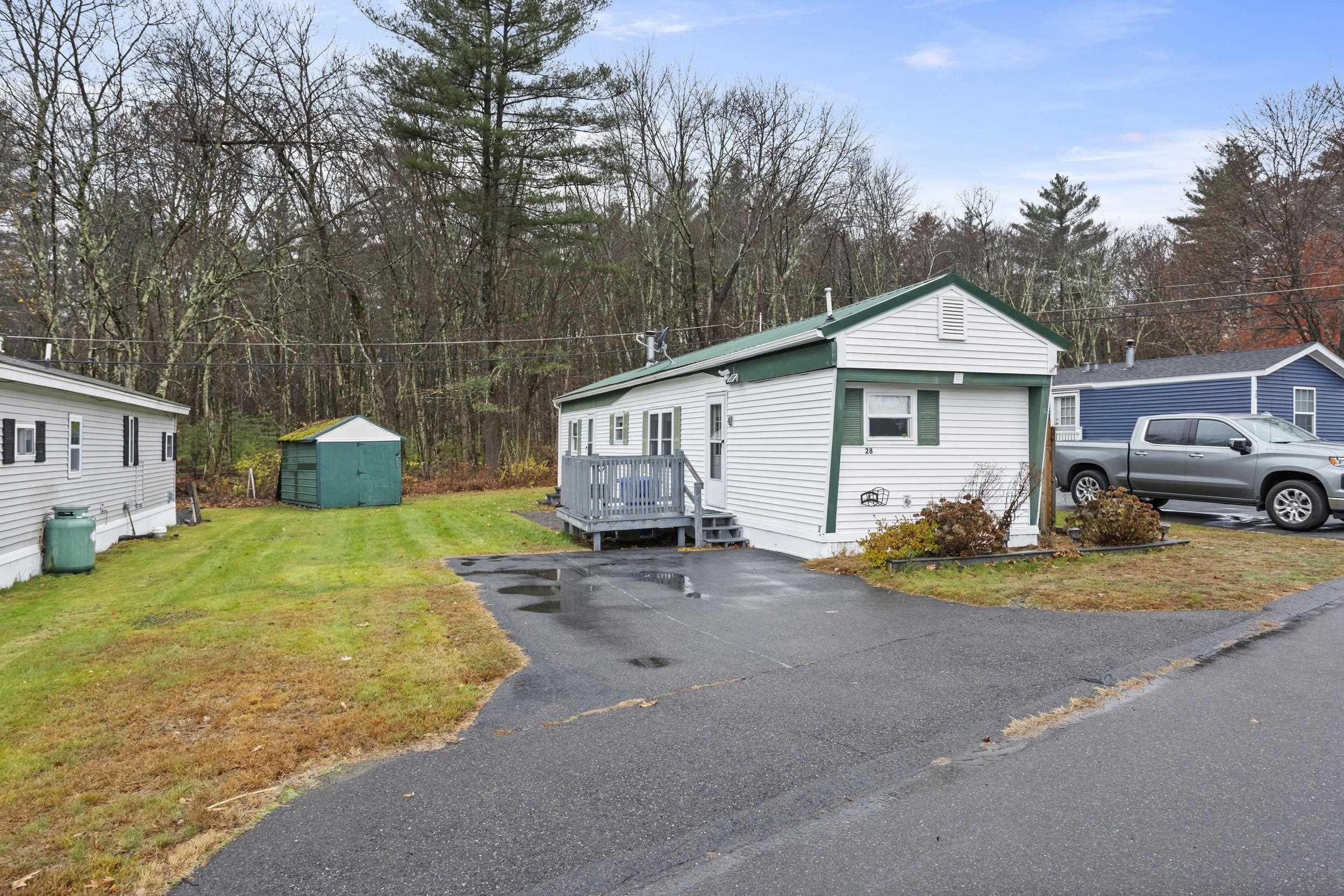 MLS 5069278: 28 Barksdale Avenue, Londonderry NH