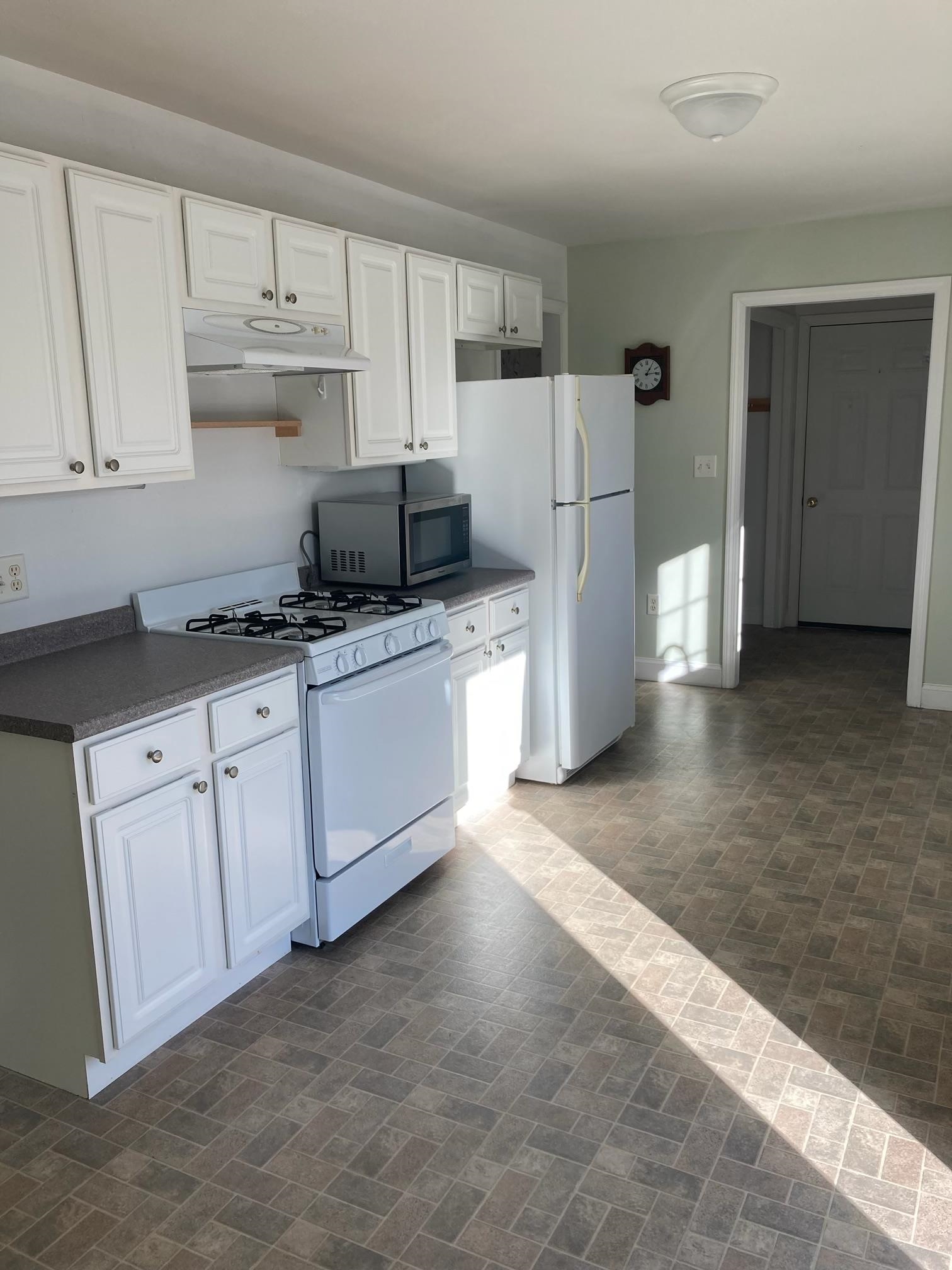 Homes for sale in Deering, NH | 86 Manselville Rd, Deering, NH 03244 | MLS# 5069299