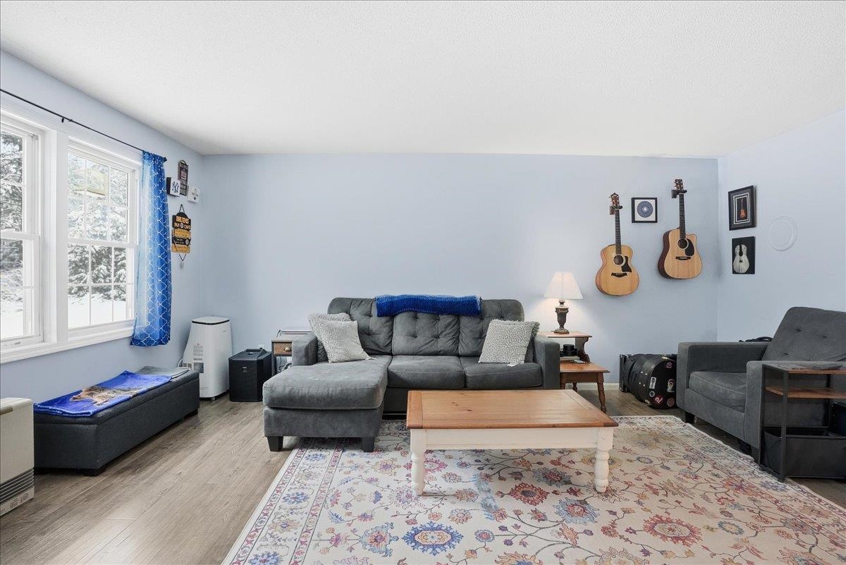 Homes for sale in South Burlington, VT | 84 Twin Oaks Ter, South Burlington, VT 05403 | MLS# 5069368