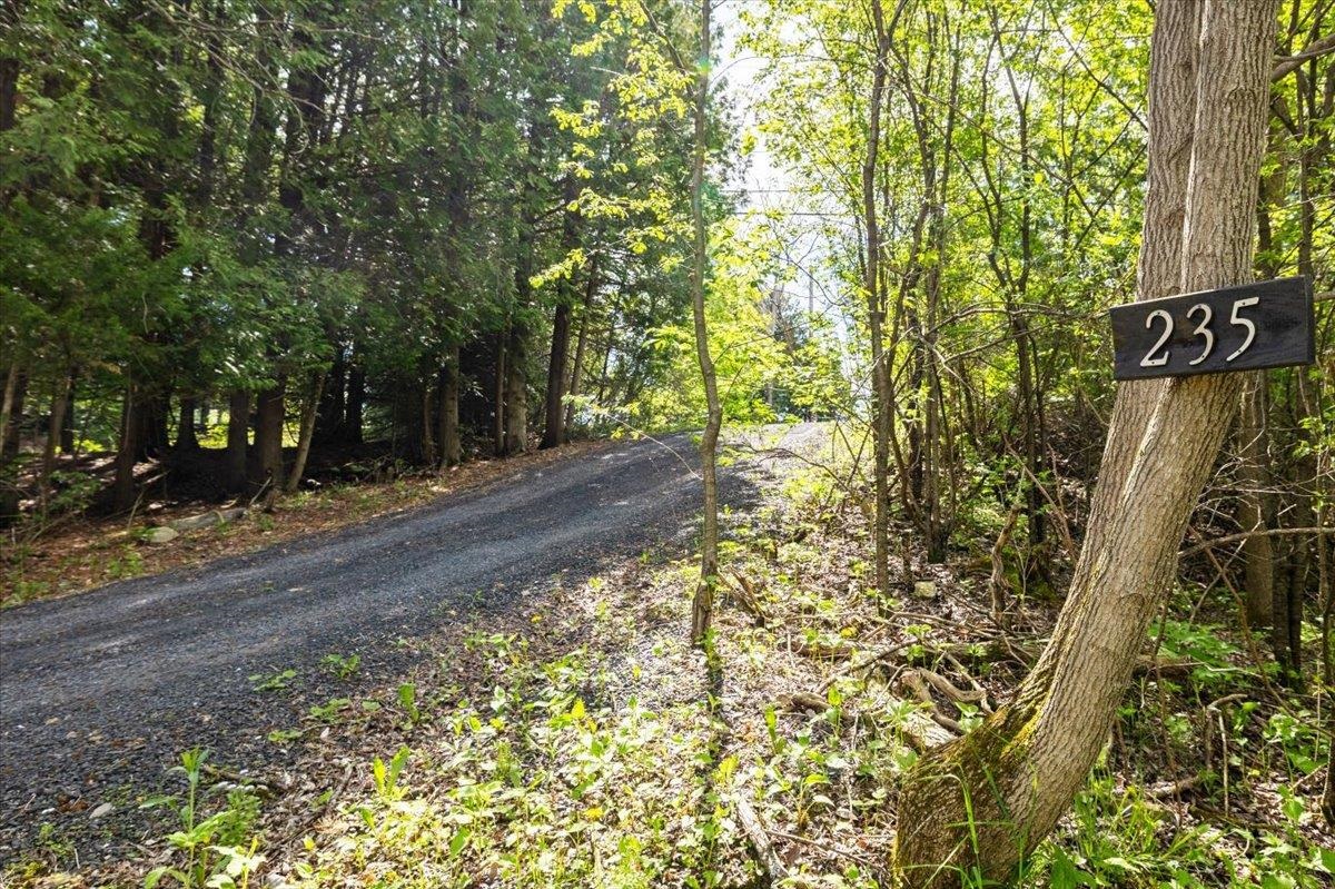 Homes for sale in North Hero, VT | 235 Pleasant View Dr, North Hero, VT 05474 | MLS# 5069378