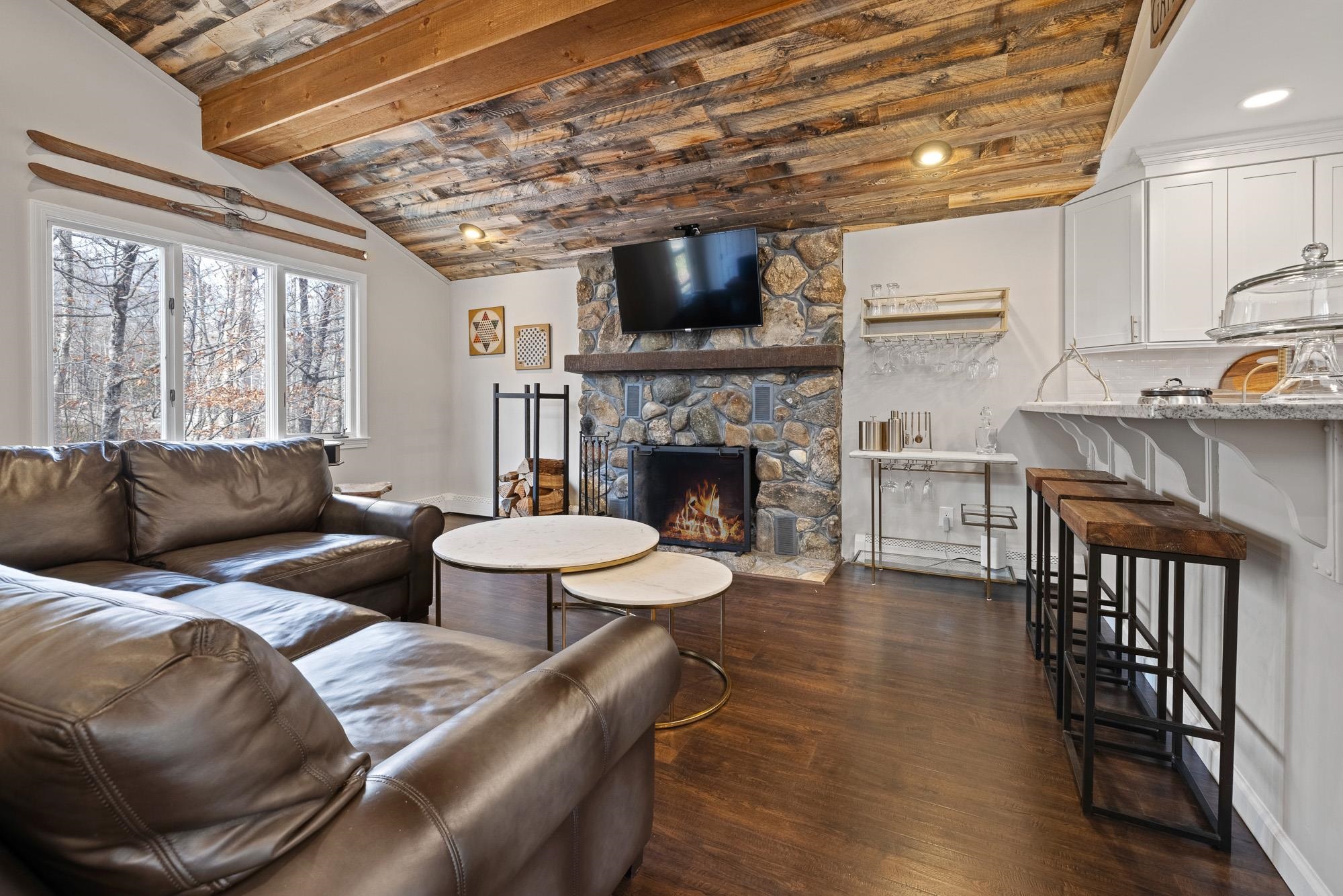 Homes for sale in Winhall, VT | 24 North Branch Rd, Winhall, VT 05340 | MLS# 5069406