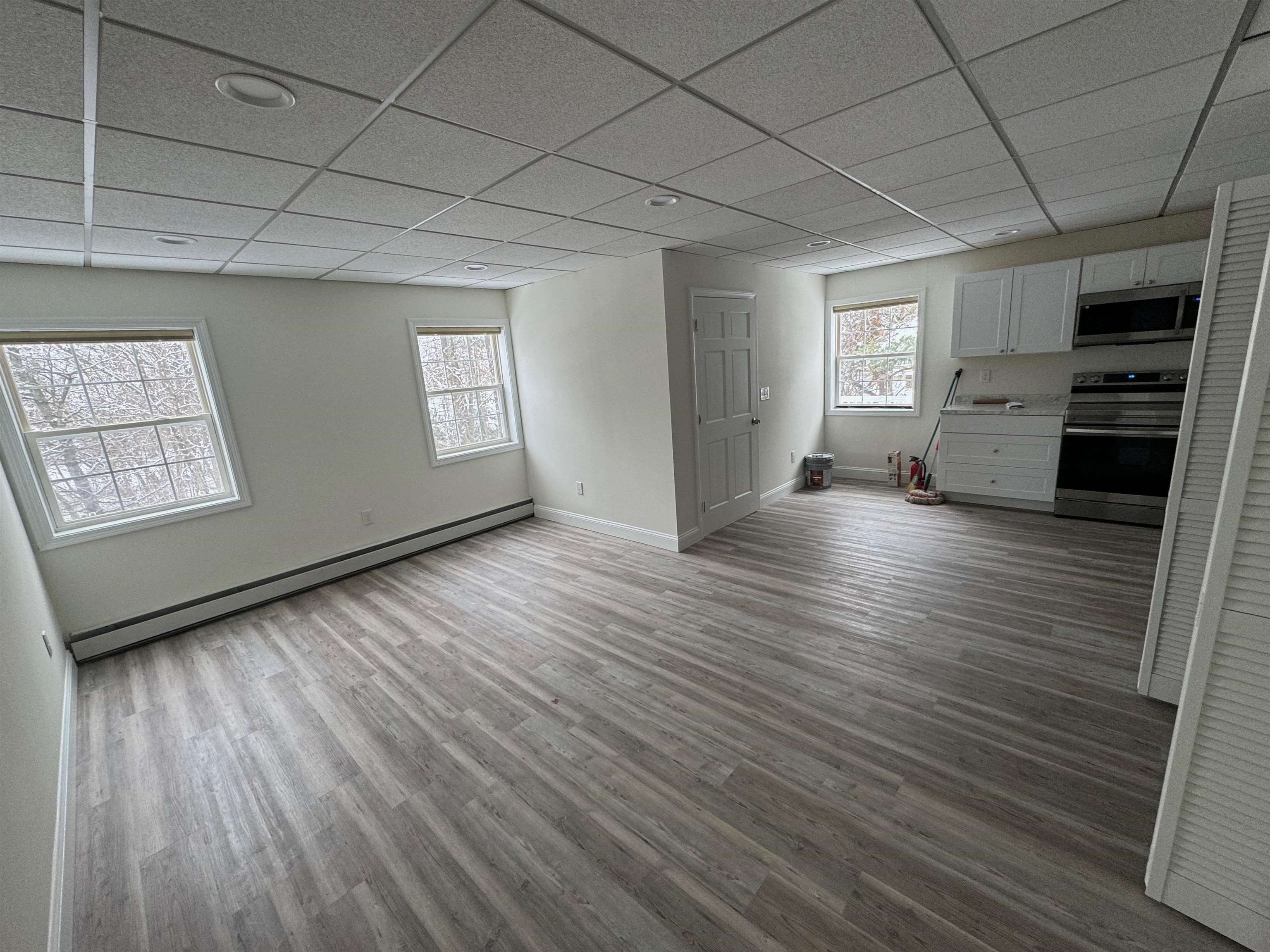 Homes for sale in Goffstown, NH | 152 South Mast St, Goffstown, NH 03045 | MLS# 5069409