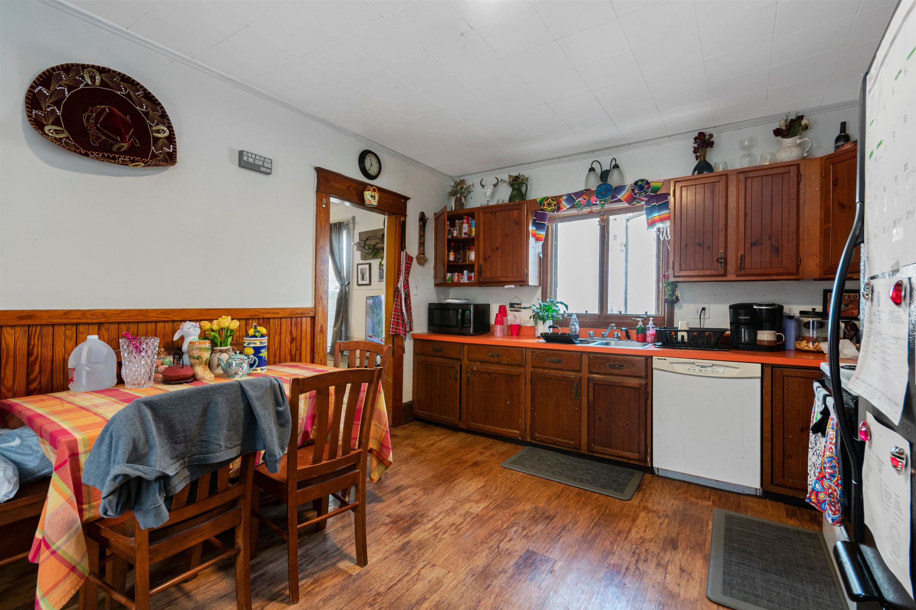 Homes for sale in Manchester, NH | 615 Clay St, Manchester, NH 03103 | MLS# 5069417