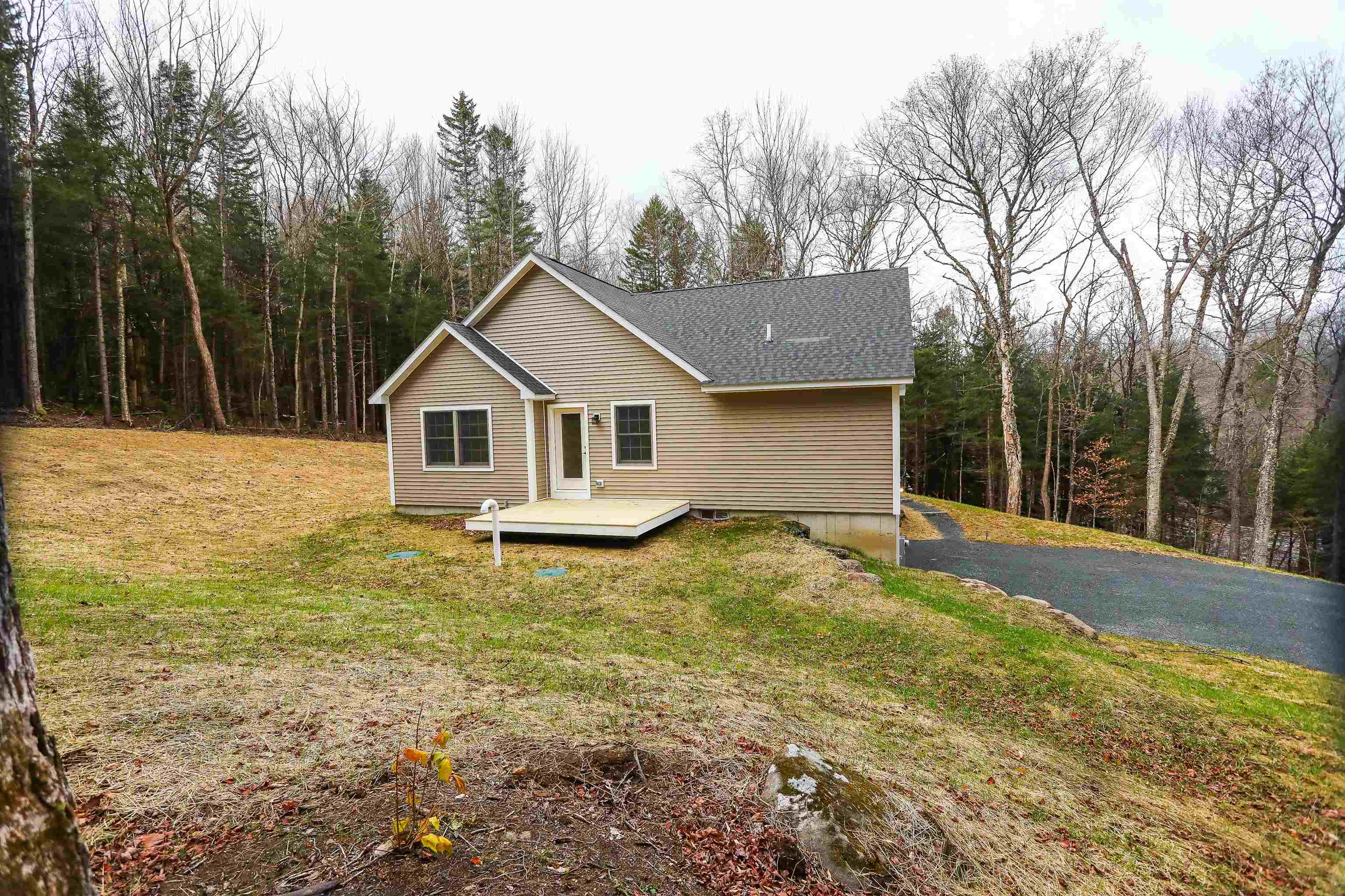 Homes for sale in Wilmington, VT | 555 Vt Route 9, Wilmington, VT 05363 | MLS# 5069461