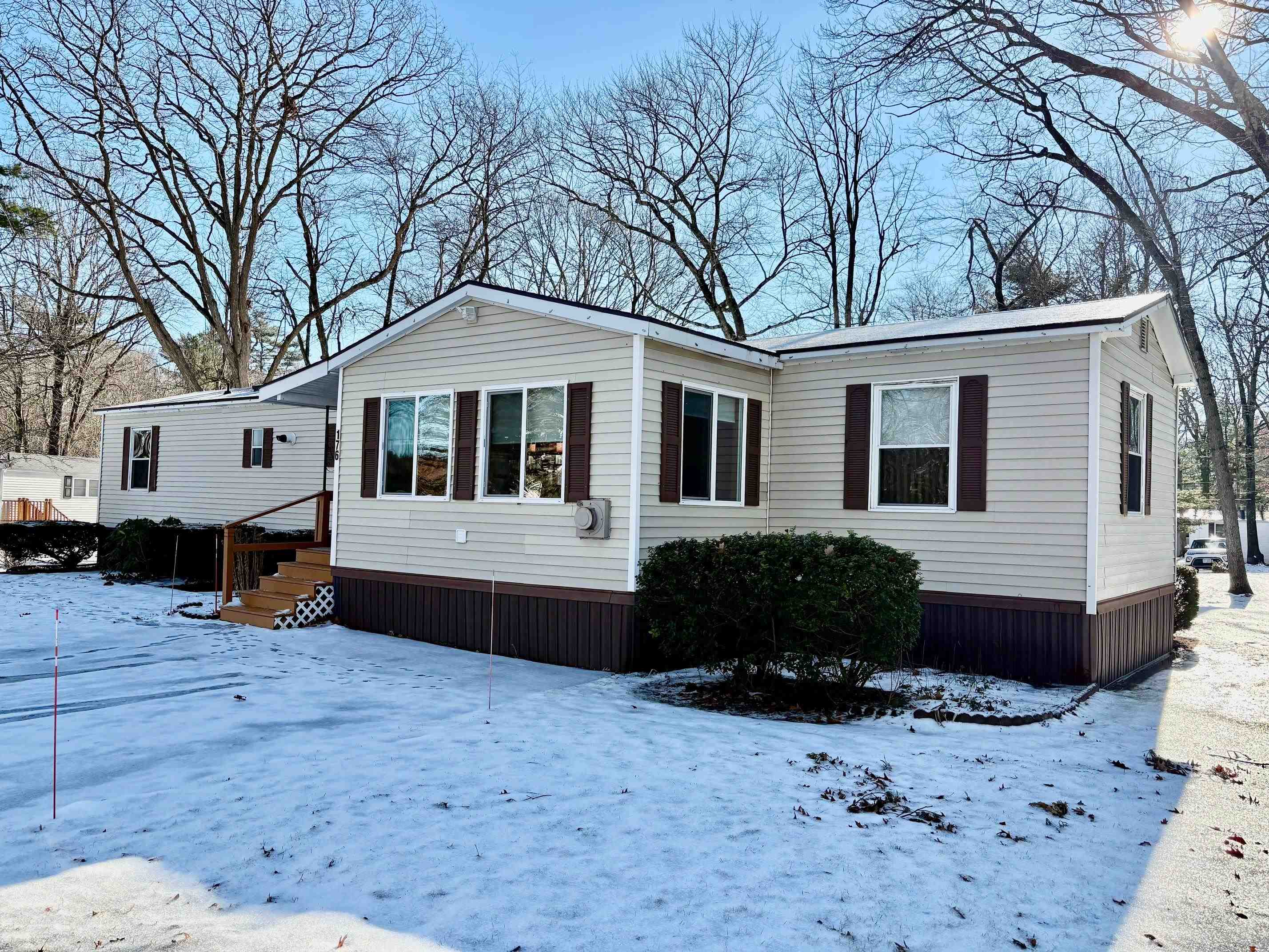 MLS 5069475: 176 Lower Collins Street, Seabrook NH