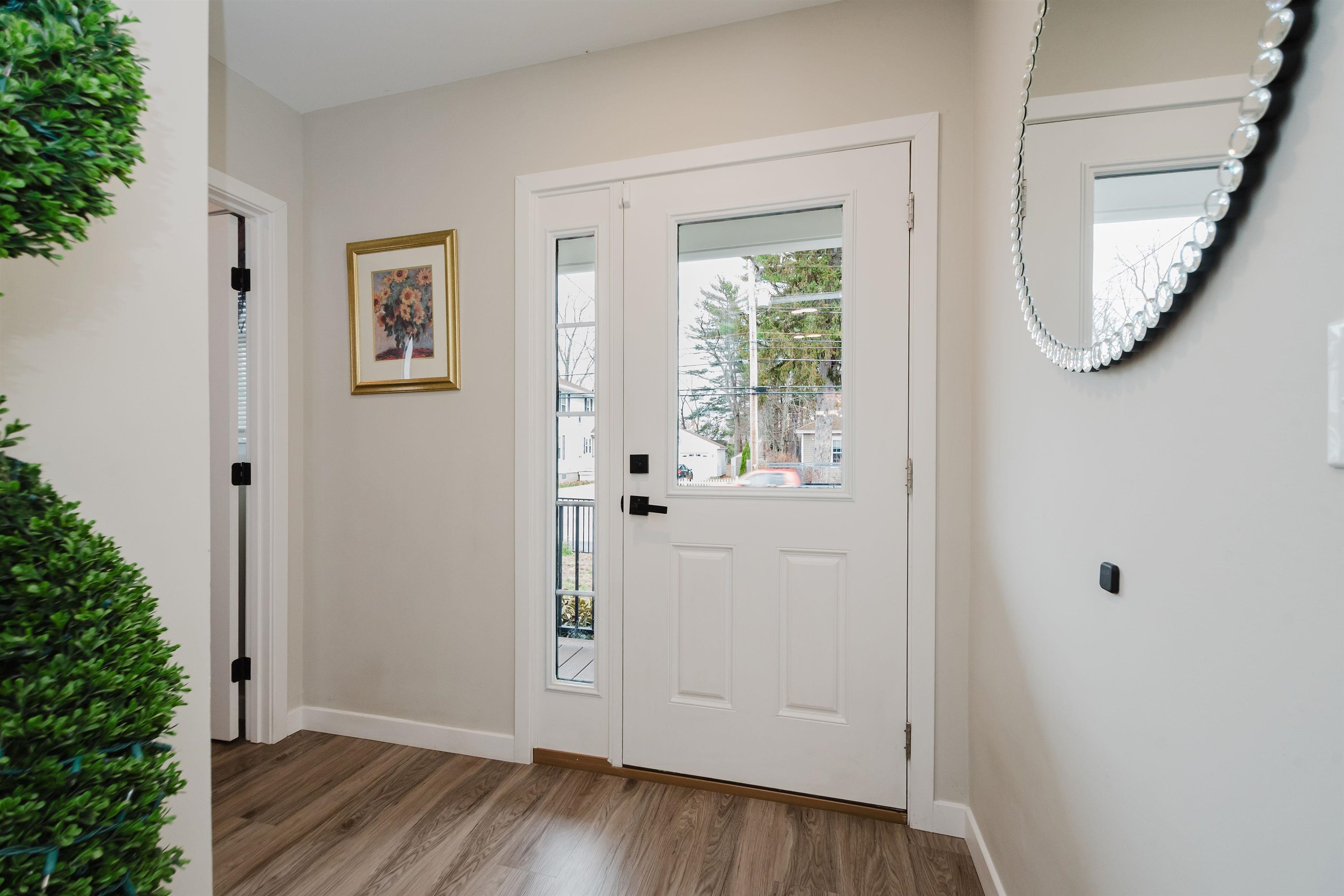 Homes for sale in Manchester, NH | 220 Mast Rd, Manchester, NH 03102 | MLS# 5069575