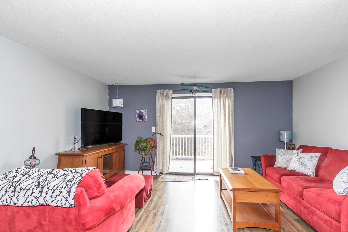 Homes for sale in Manchester, NH | 534 Fox Hollow Way, Manchester, NH 03104 | MLS# 5069590