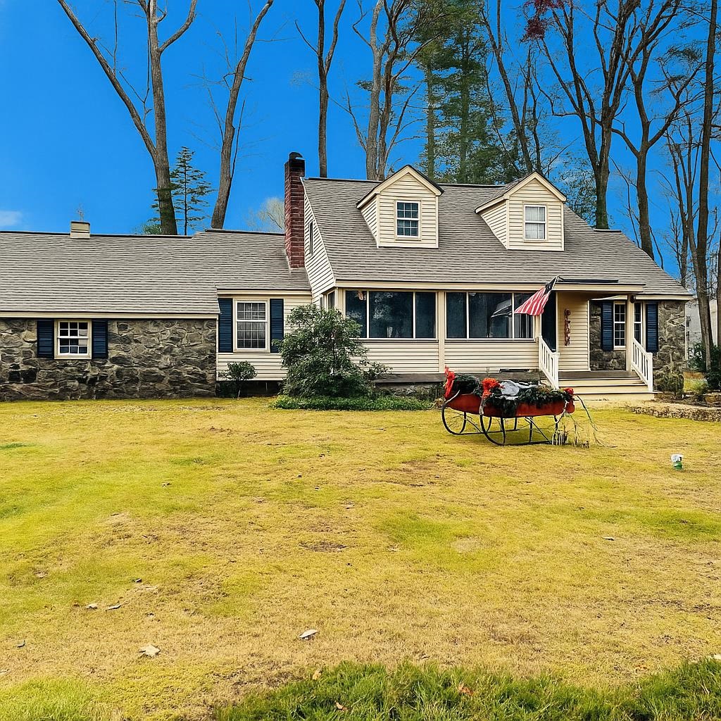 MLS 5069606: 20 Ashwood Avenue, Salem NH