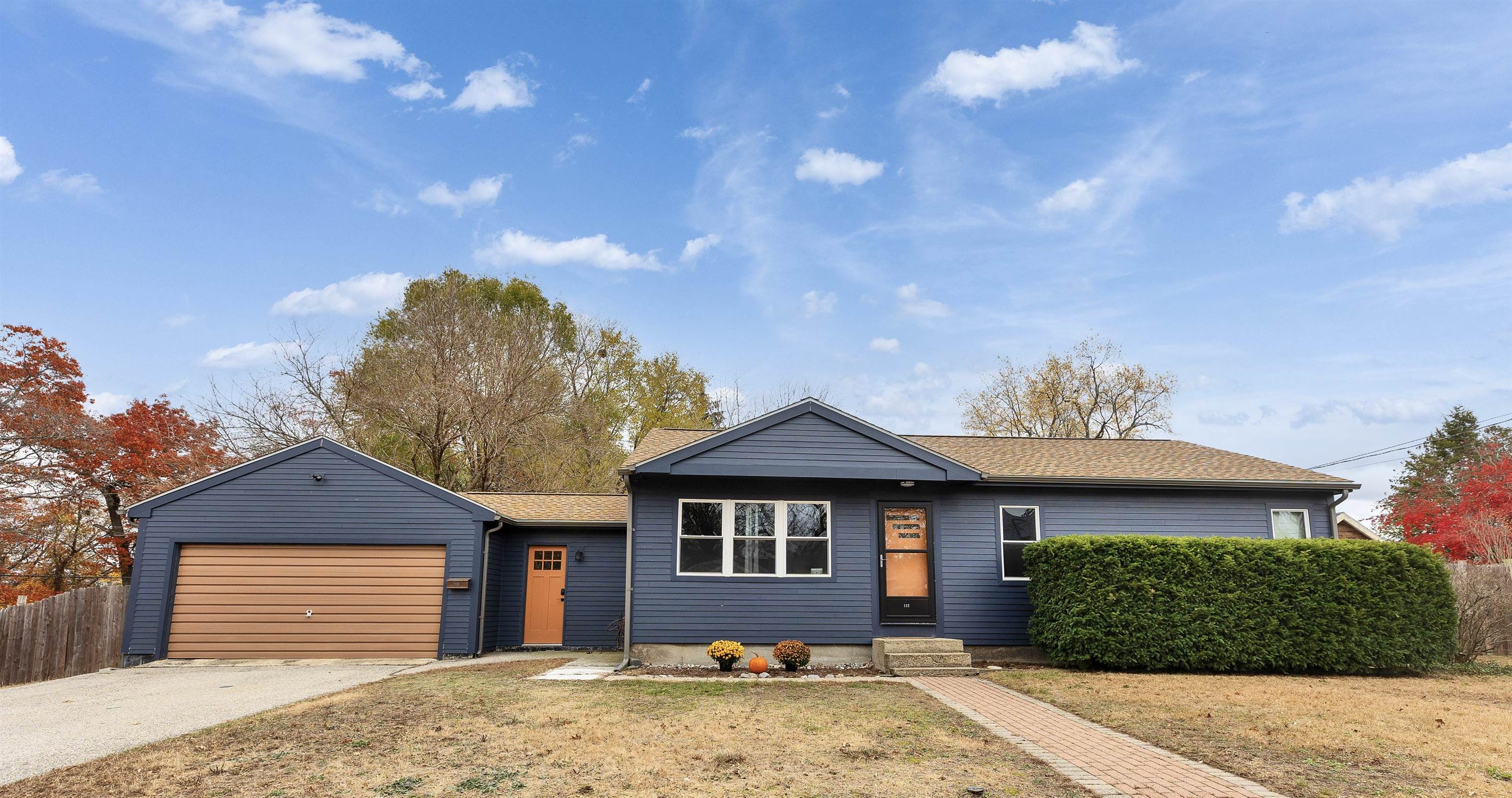 Homes for sale in Manchester, NH | 122 Patterson St, Manchester, NH 03102 | MLS# 5069609