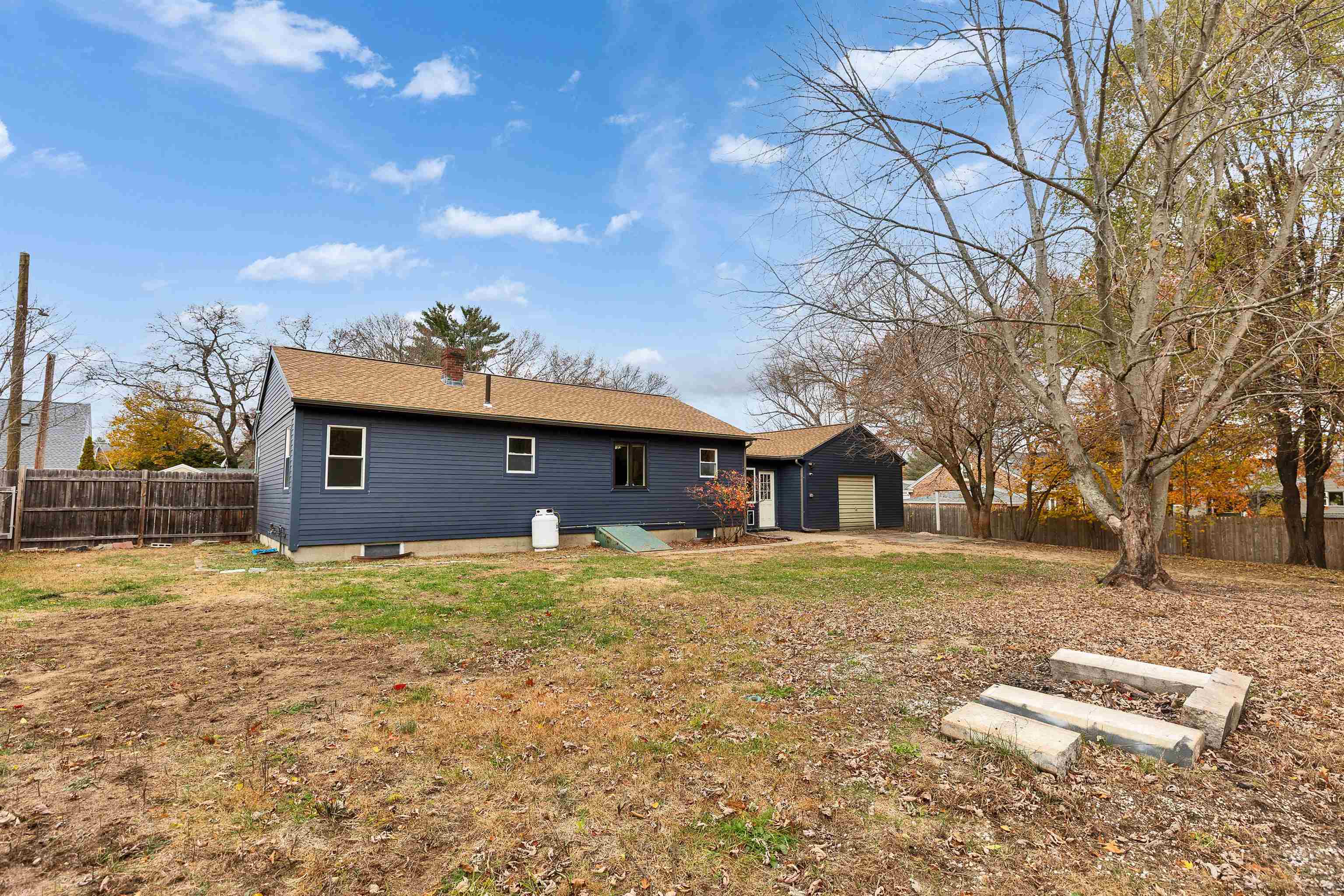 Homes for sale in Manchester, NH | 122 Patterson St, Manchester, NH 03102 | MLS# 5069609