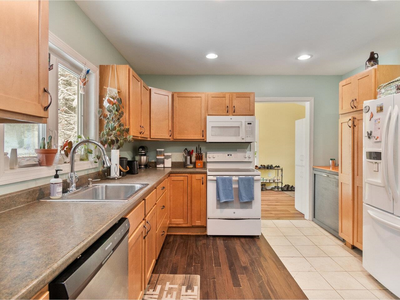 Homes for sale in Fairfax, VT | 818 Main St, Fairfax, VT 05454 | MLS# 5069624