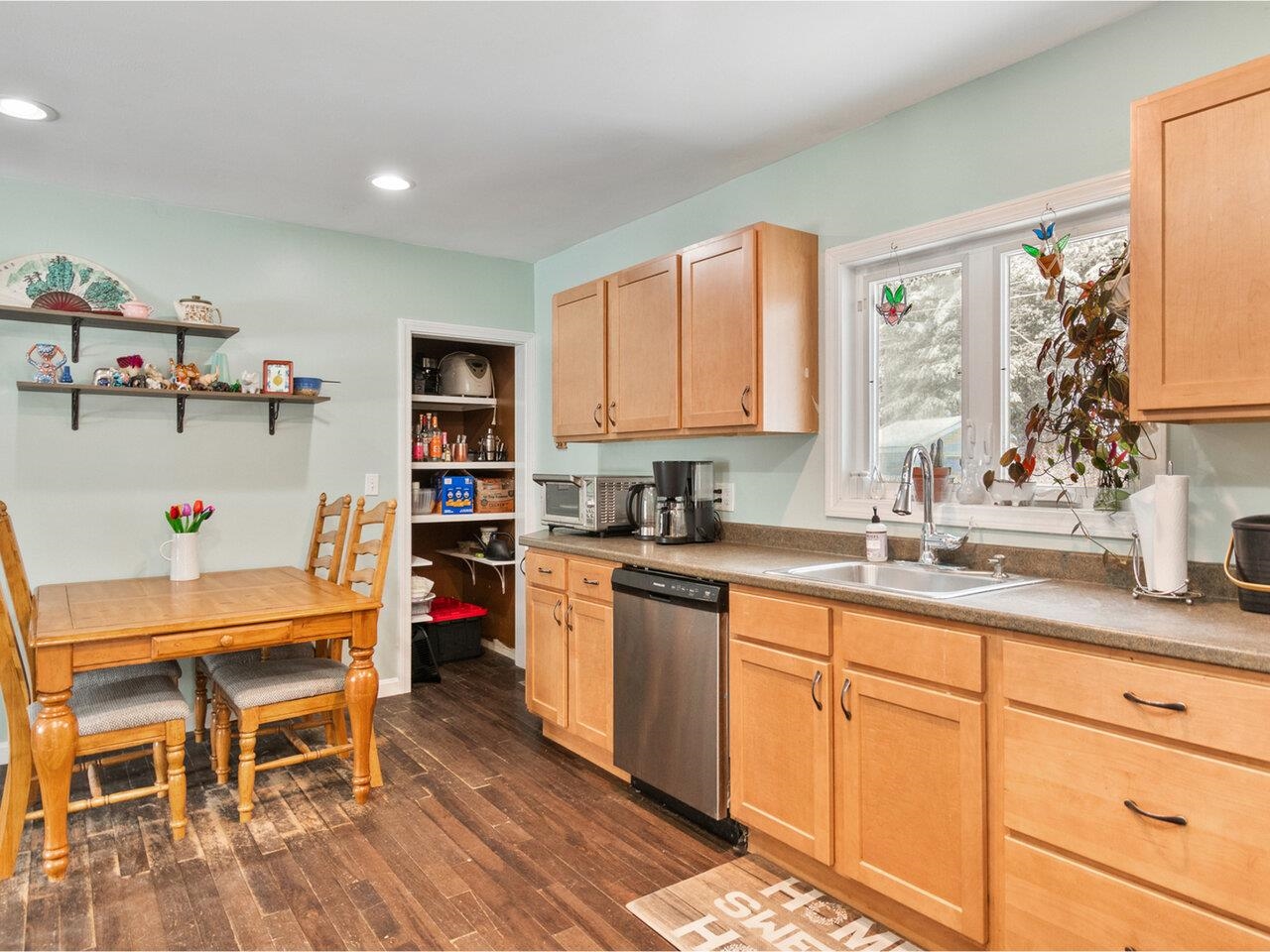 Homes for sale in Fairfax, VT | 818 Main St, Fairfax, VT 05454 | MLS# 5069624