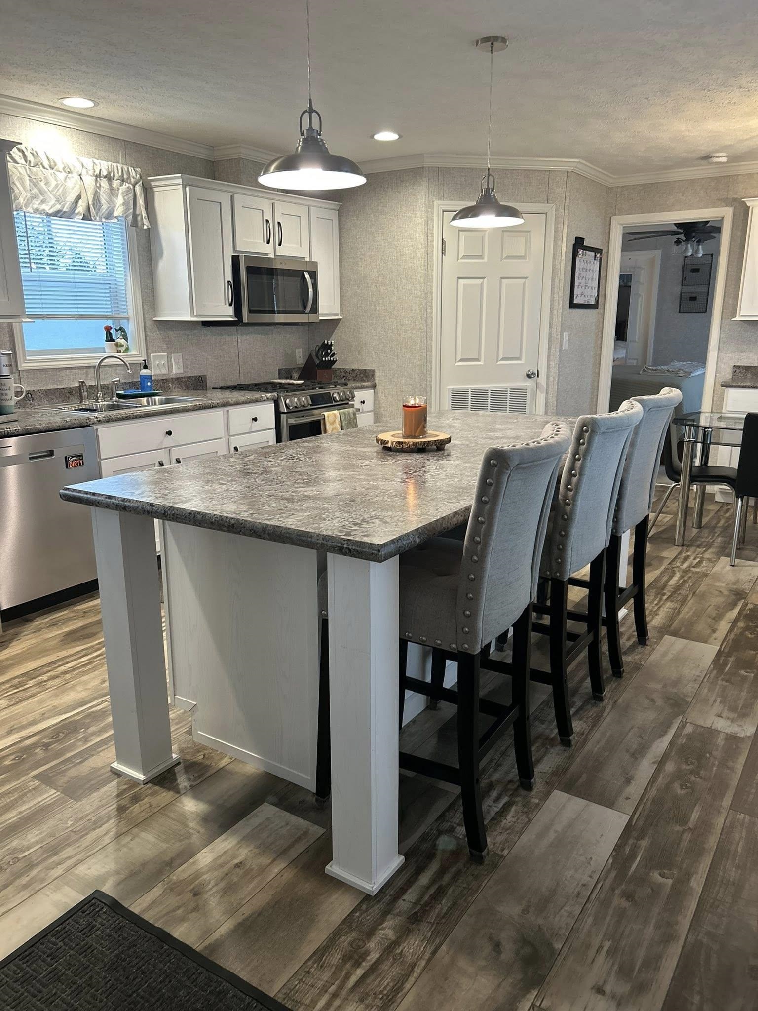 Homes for sale in Richmond, VT | 30 Hill Top Cir, Richmond, VT 05477 | MLS# 5069629