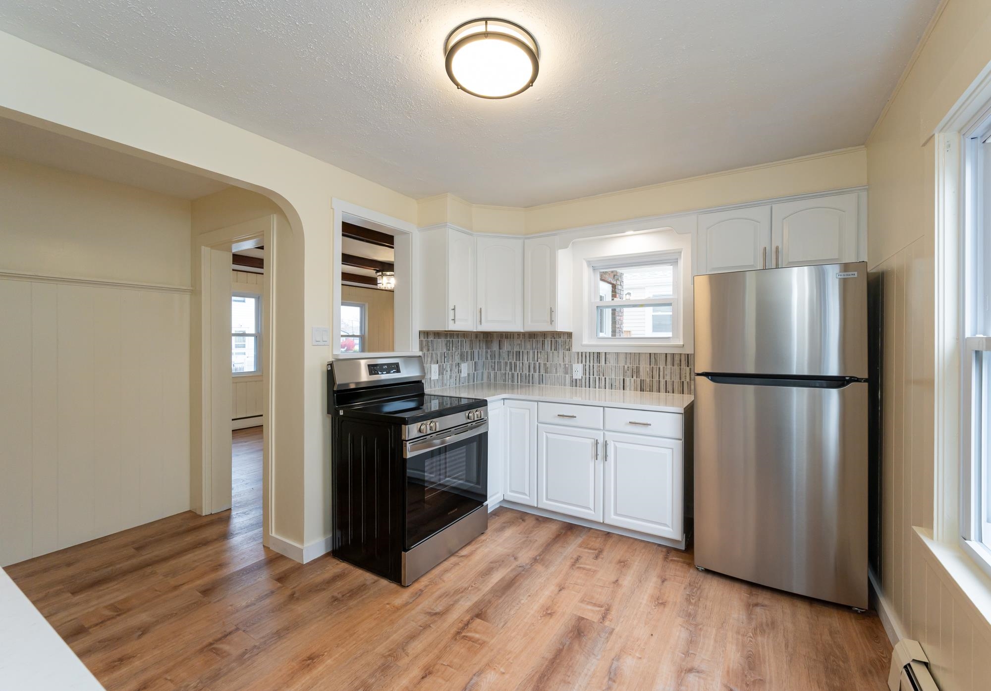 Homes for sale in Derry, NH | 8 Laurel St, Derry, NH 03038 | MLS# 5069634