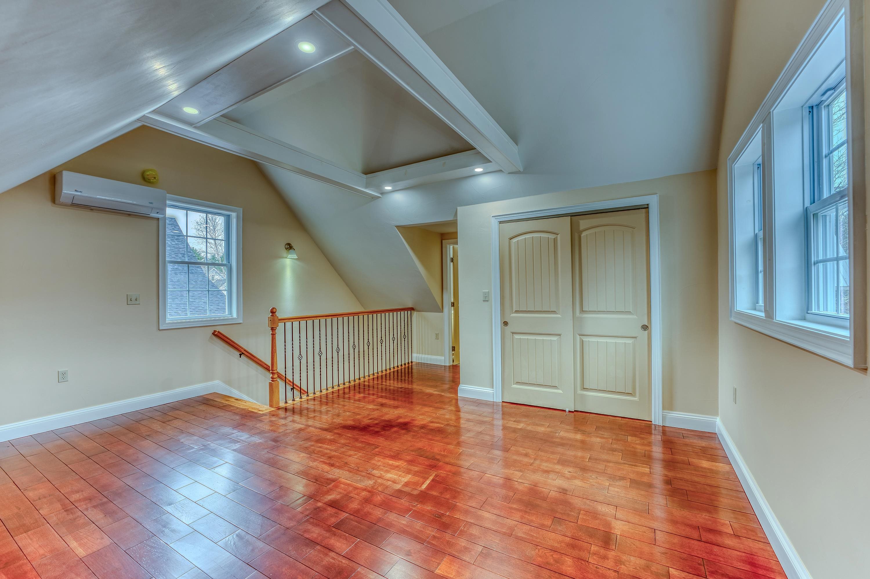 MLS #5069648 image #30