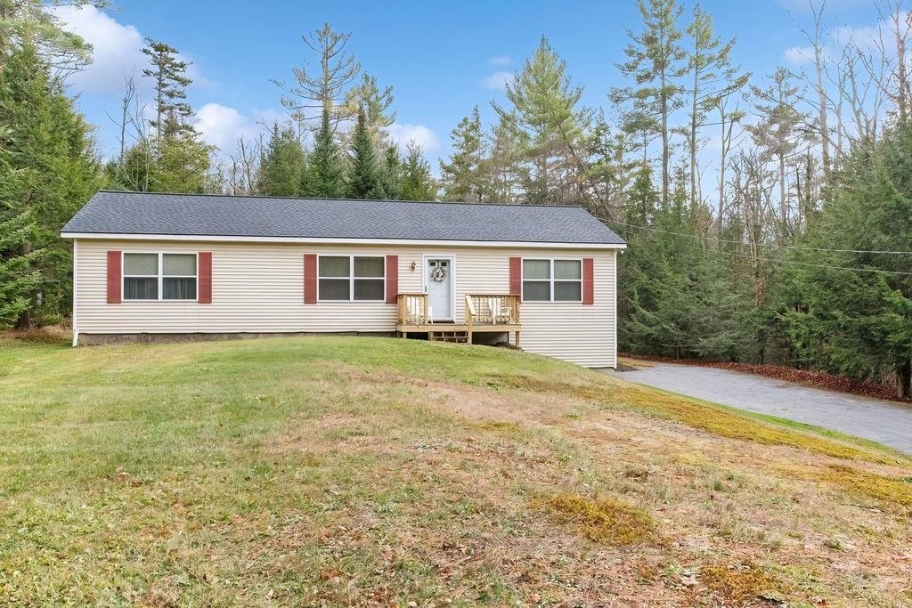 image of Newbury NH Home | sq.ft. 2808 