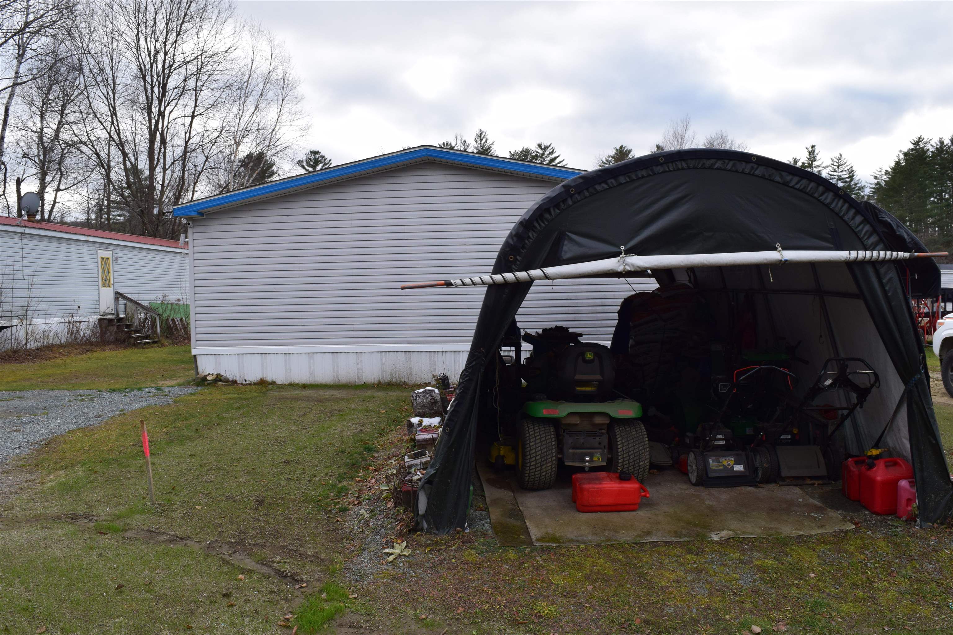 8 Sunset Ct, Northumberland, NH 03582