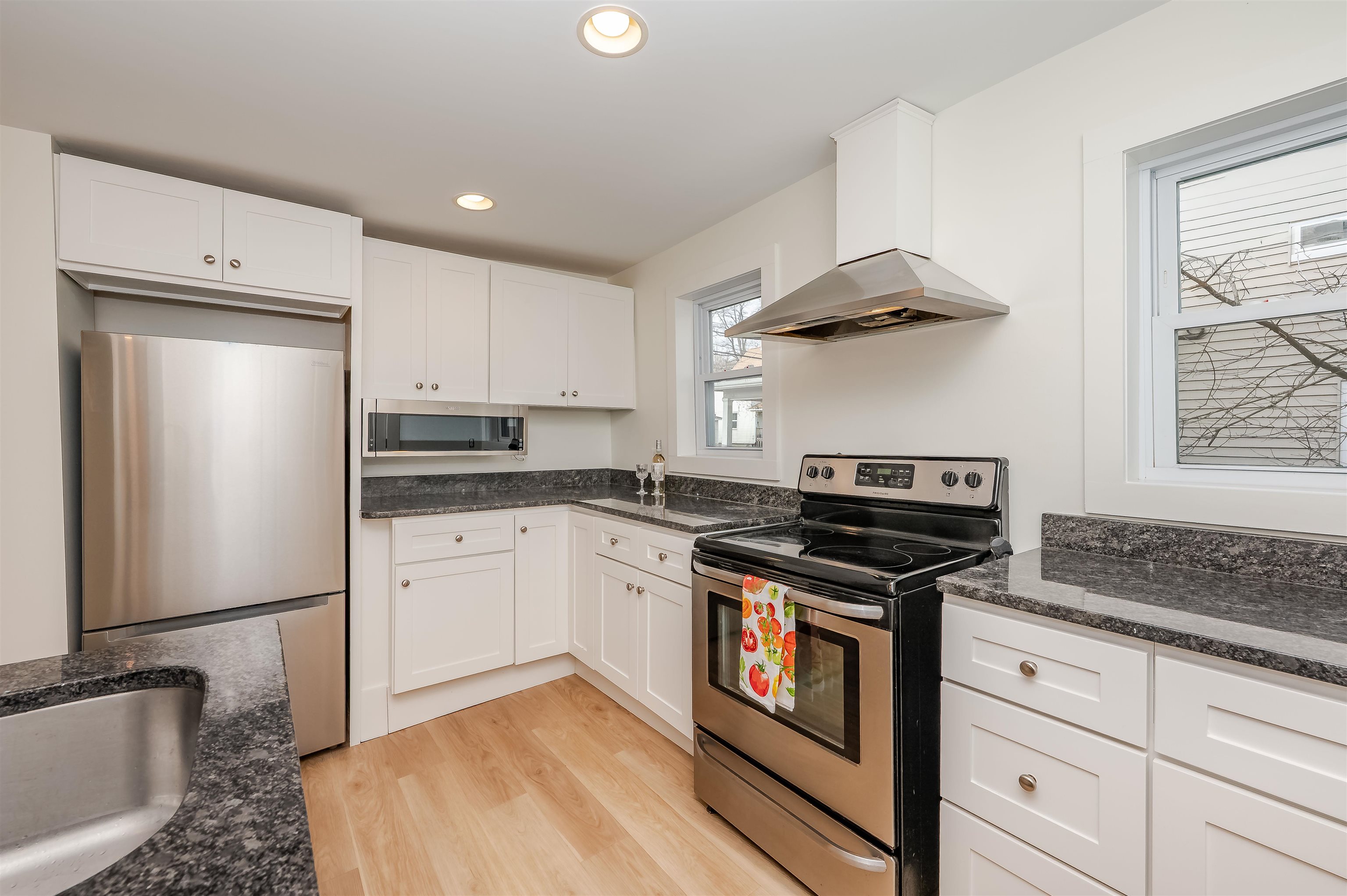 Homes for sale in Dover, NH | 36 Court St, Dover, NH 03820 | MLS# 5069784