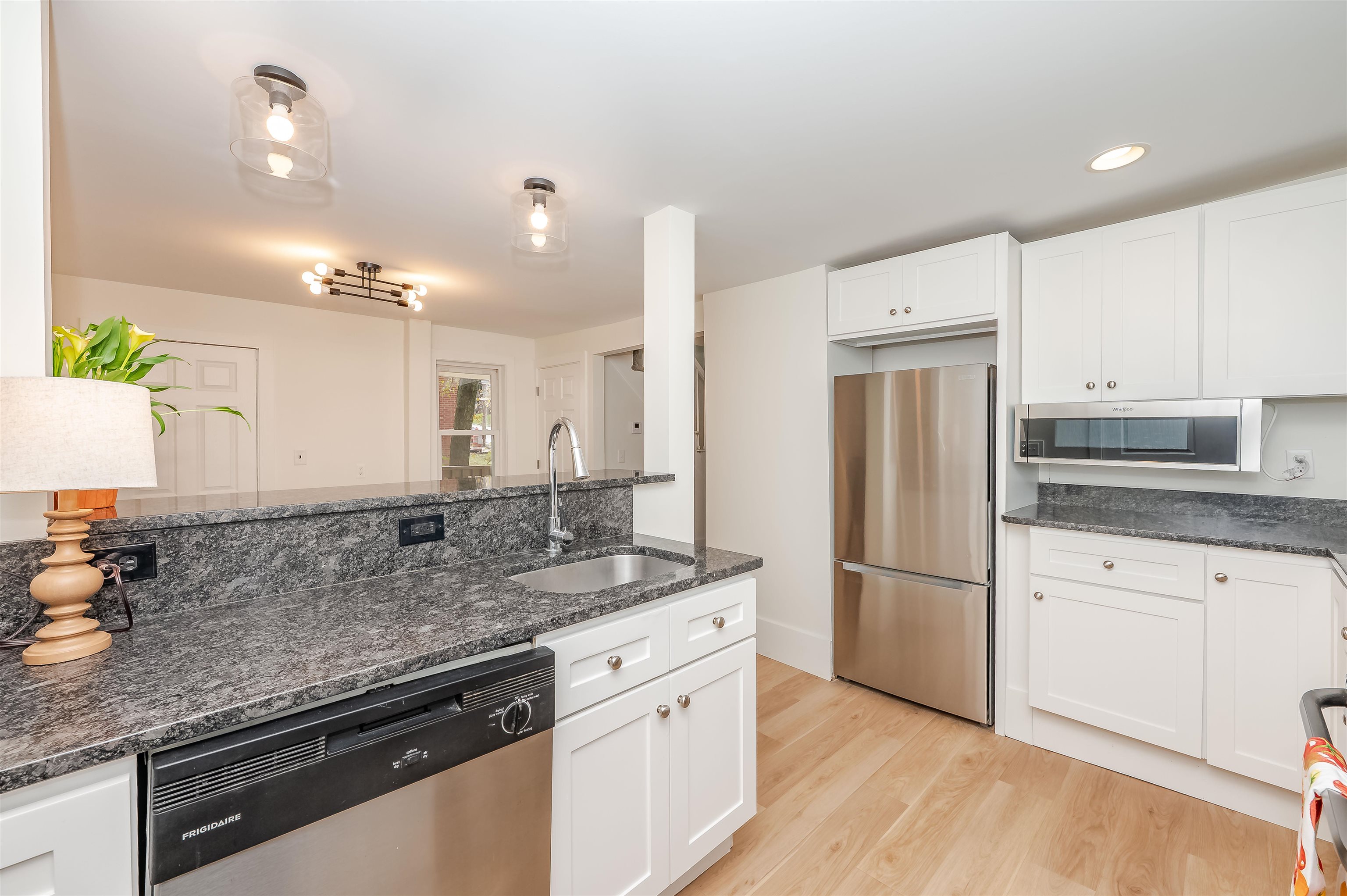 Homes for sale in Dover, NH | 36 Court St, Dover, NH 03820 | MLS# 5069784