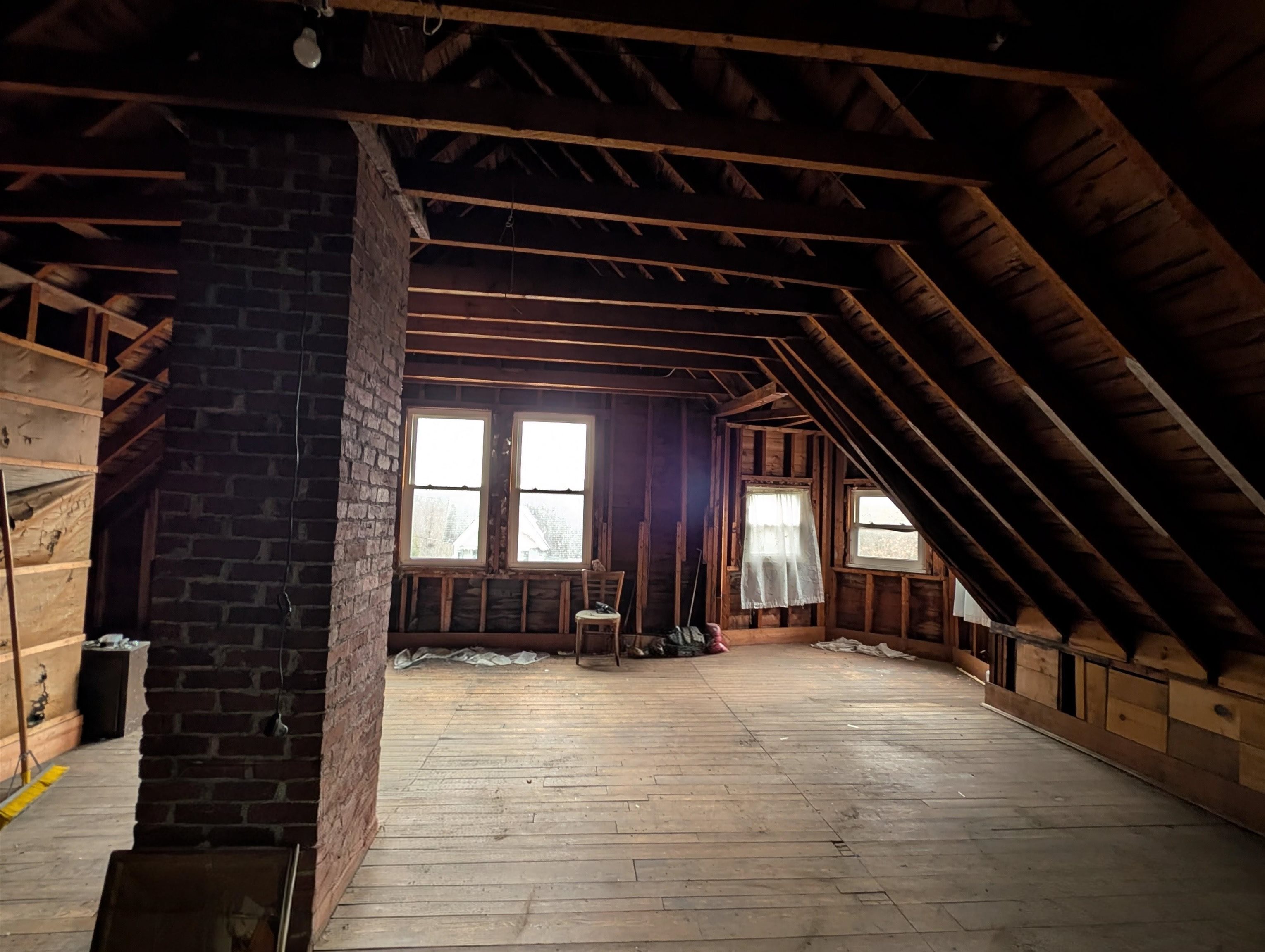 90 Bunker Hill St, Lancaster, NH 03584