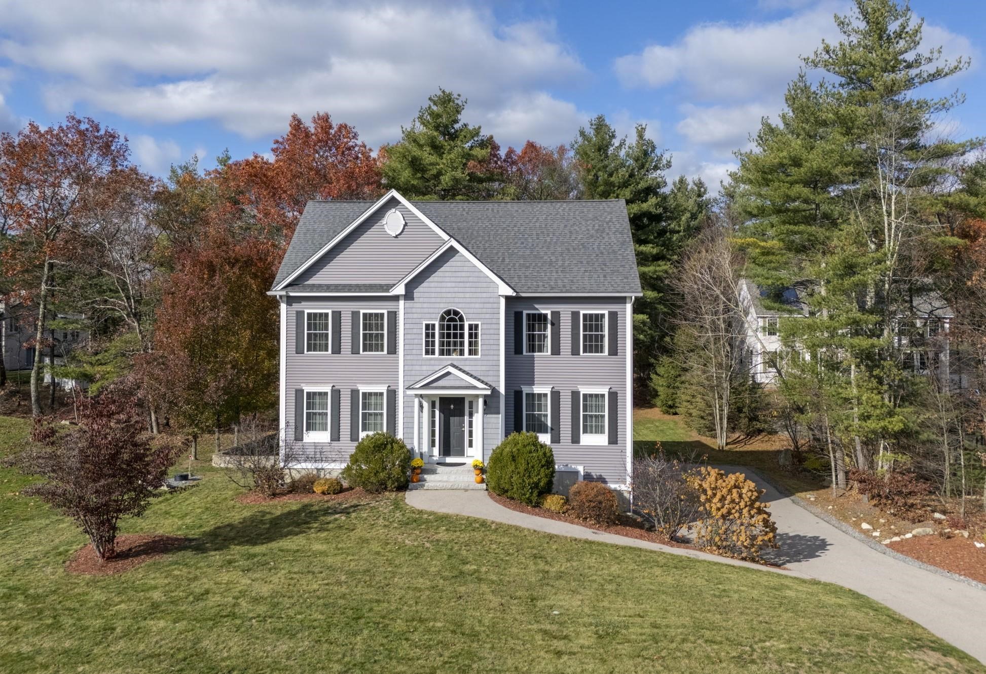 MLS 5069971: 27 Wellesley Drive, Pelham NH