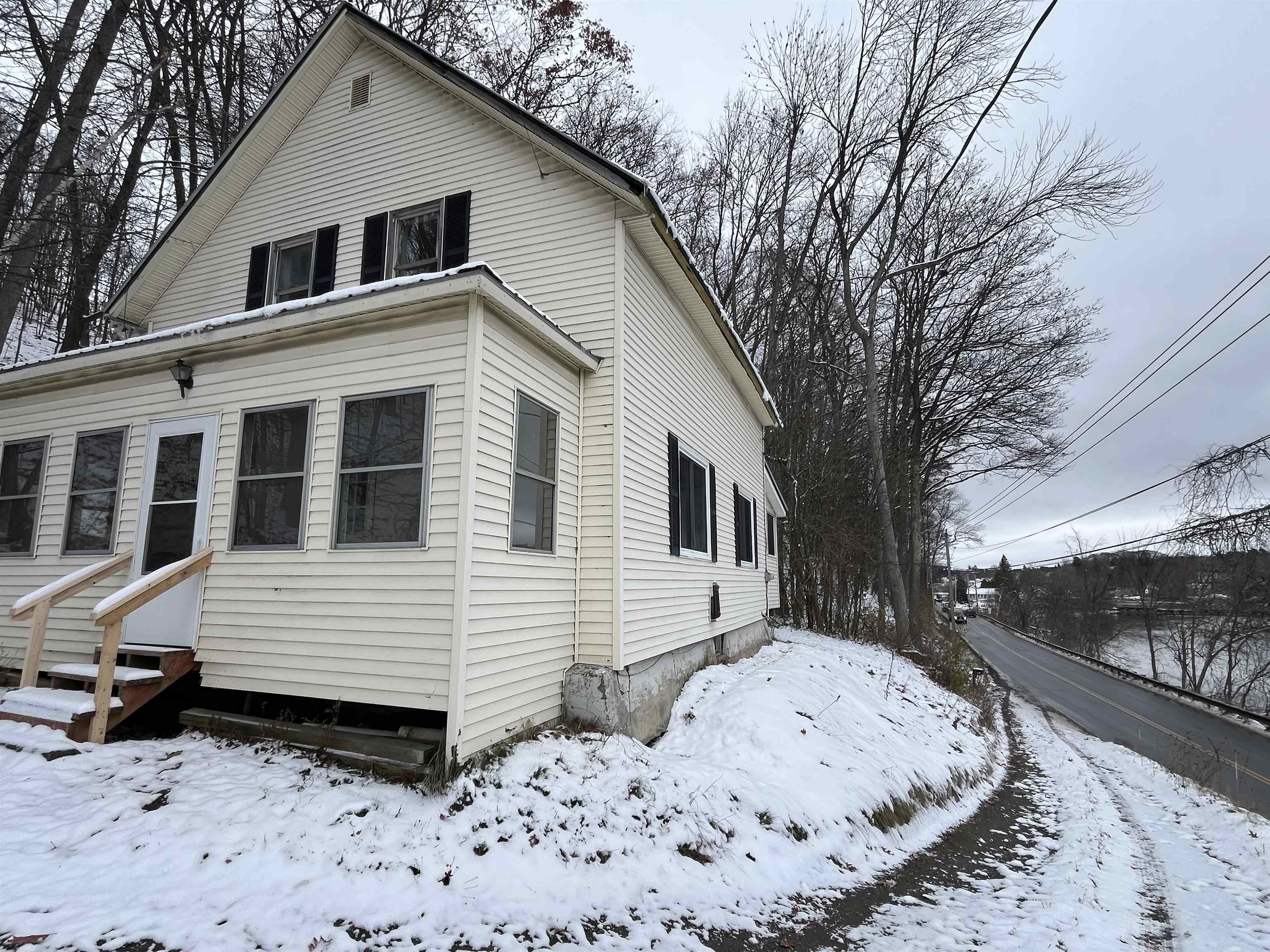 Homes for sale in Newport City, VT | 428 Coventry St, Newport City, VT 05855 | MLS# 5070047