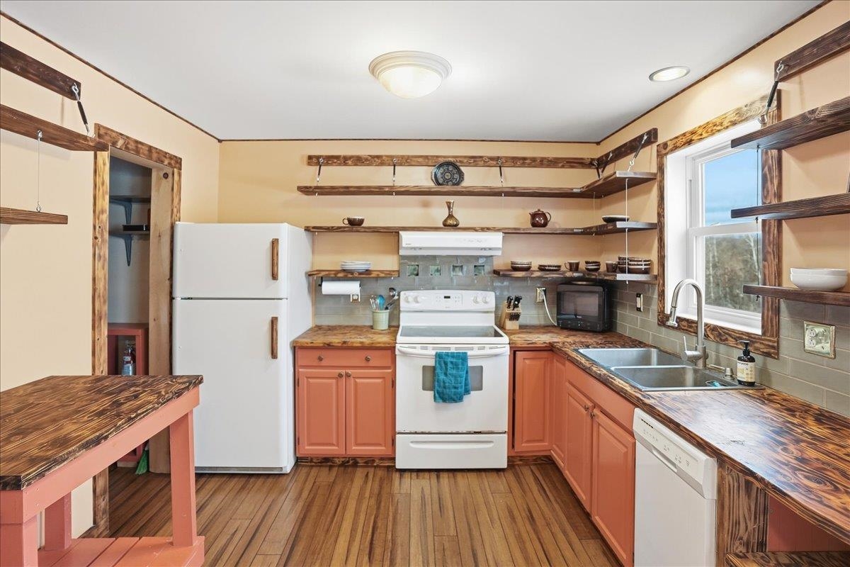 Homes for sale in Jericho, VT | 7b Raceway Rd, Jericho, VT 05465 | MLS# 5070145