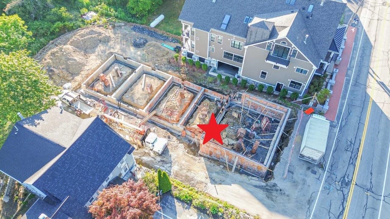 Homes for sale in York, ME | 294 York St #Unit  2, York, ME 03909 | MLS# 5070149