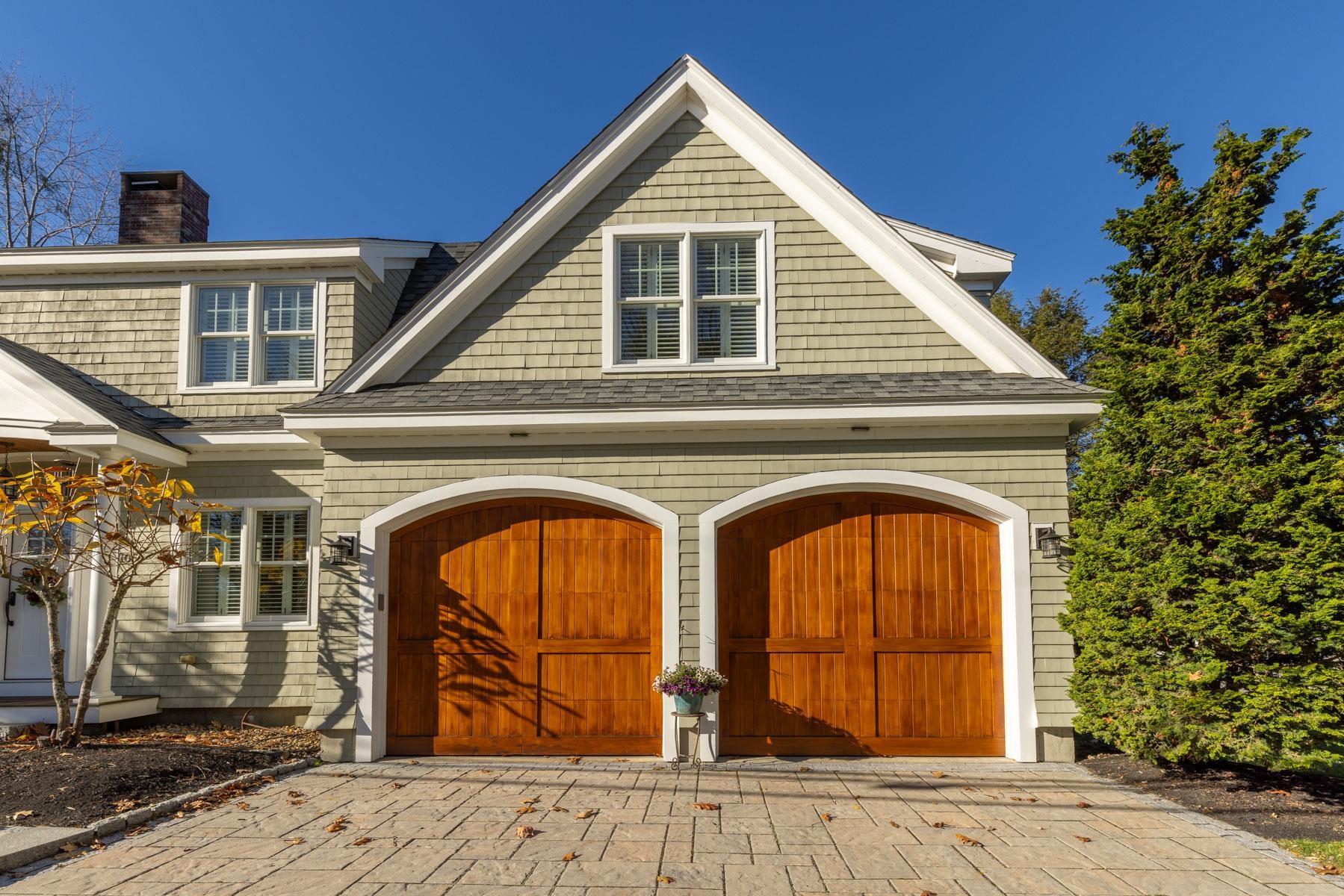 Homes for sale in Rye, NH | 105 Parsons Rd, Rye, NH 03870 | MLS# 5070175