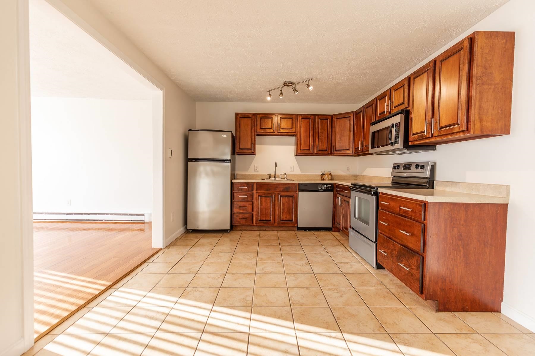 Homes for sale in Manchester, NH | 39 Old Hackett Hill Rd #3F, Manchester, NH 03102 | MLS# 5070213