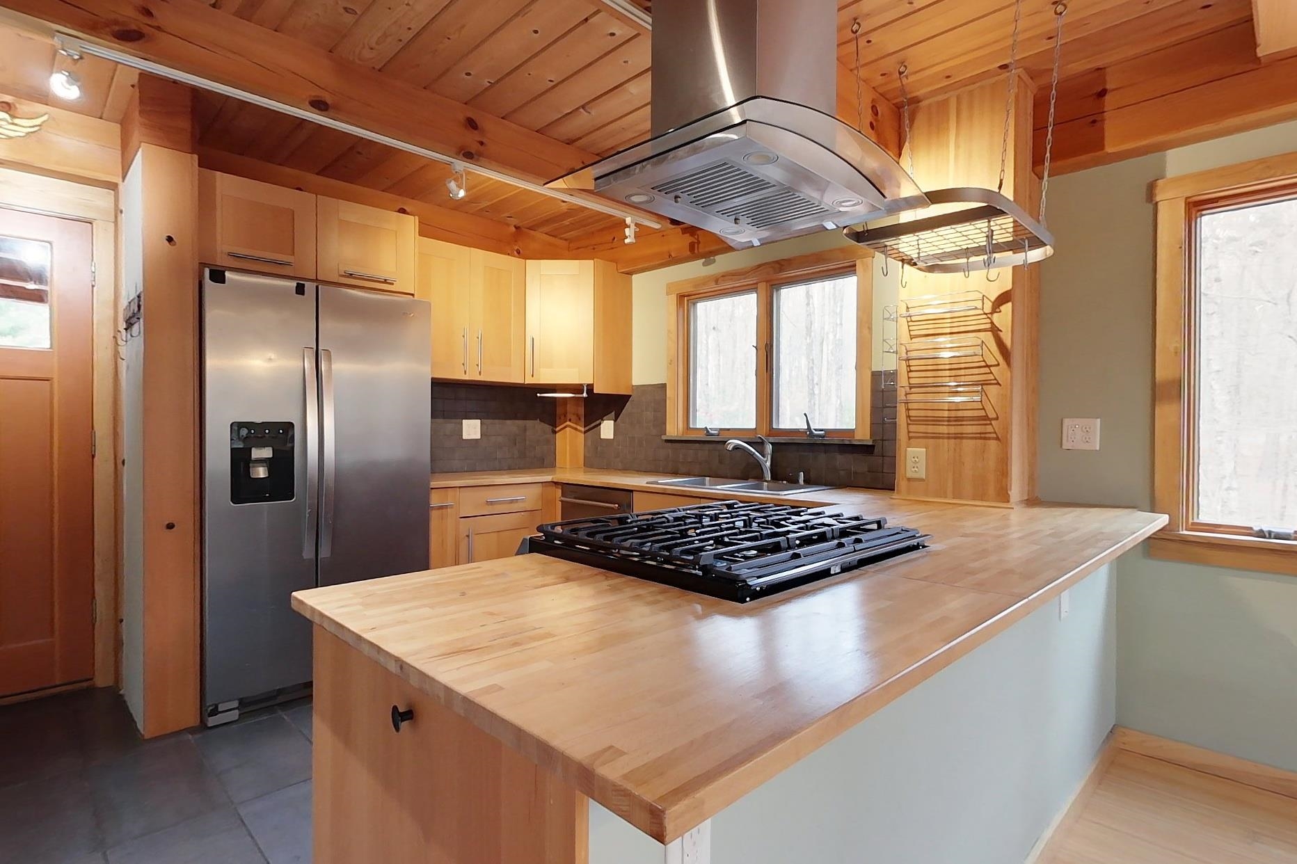 Homes for sale in Brookline, NH | 93 Old Milford Rd, Brookline, NH 03033 | MLS# 5070219