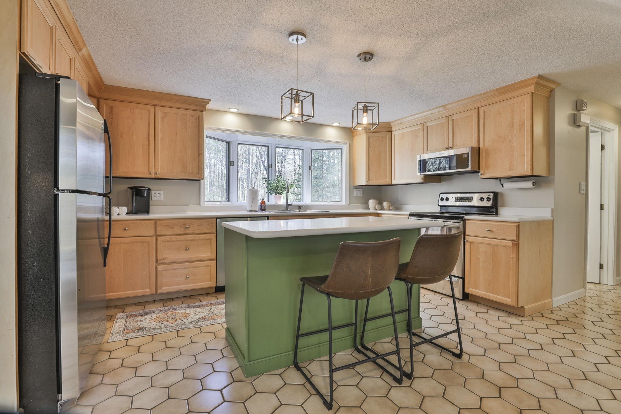 Homes for sale in Hollis, NH | 172 Hayden Rd, Hollis, NH 03049 | MLS# 5070263