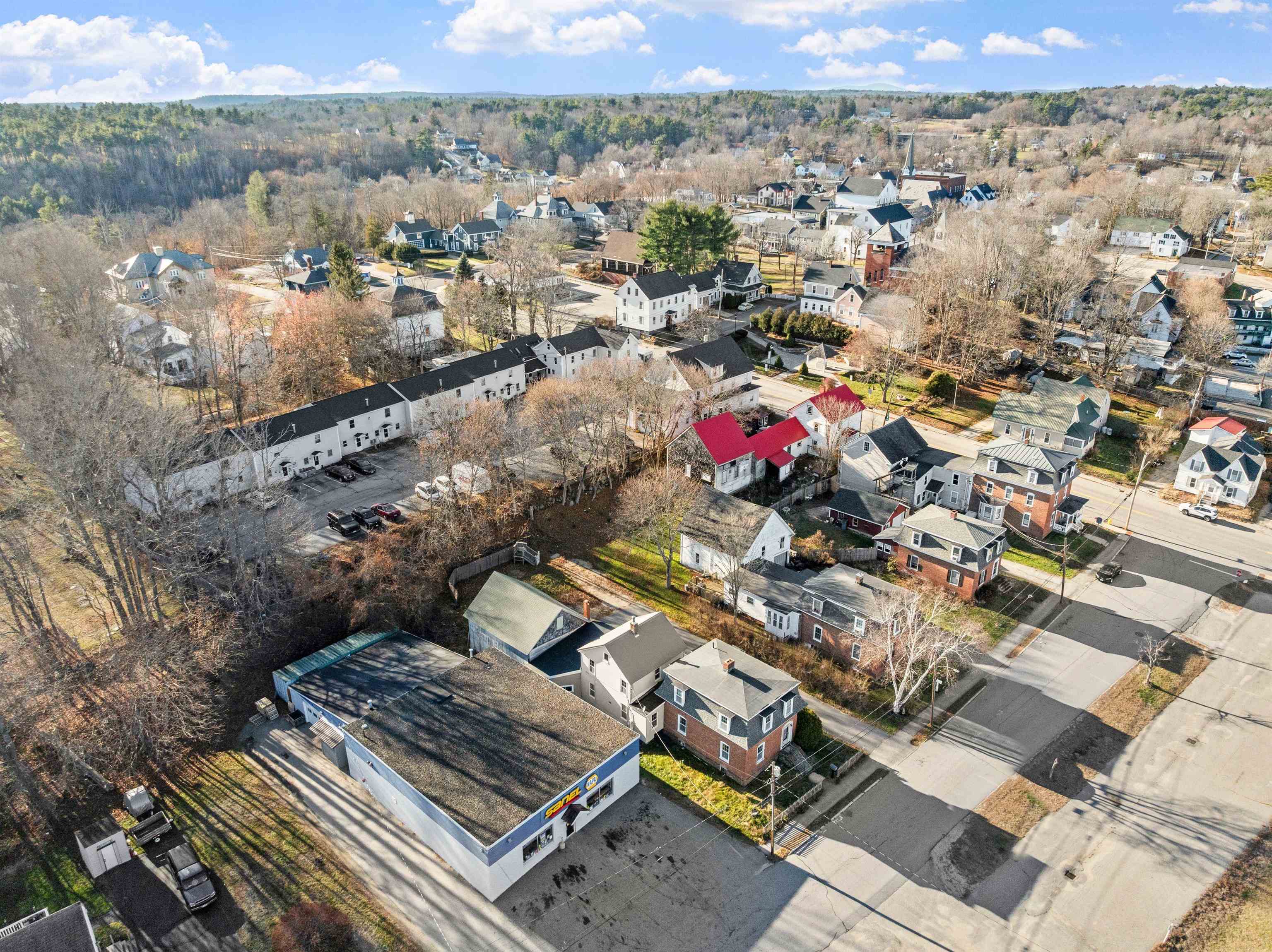 7 Cram Ave, Pittsfield, NH 03263