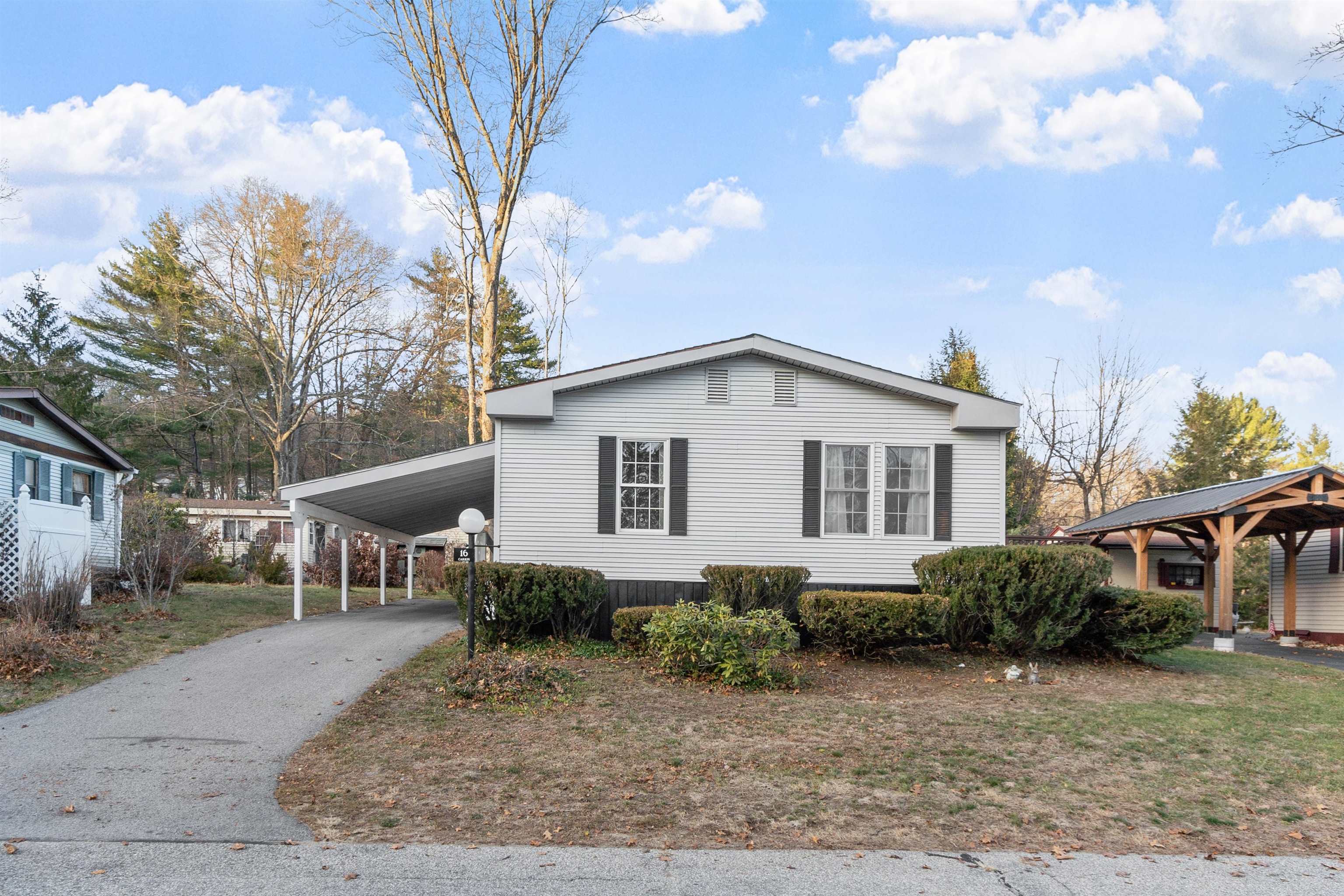 Homes for sale in Goffstown, NH | 16 Roger Rd, Goffstown, NH 03045 | MLS# 5070361