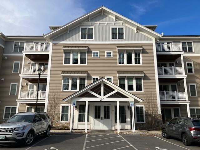 MLS 5070417: 24 Willey Creek Road-Unit 305, Exeter NH