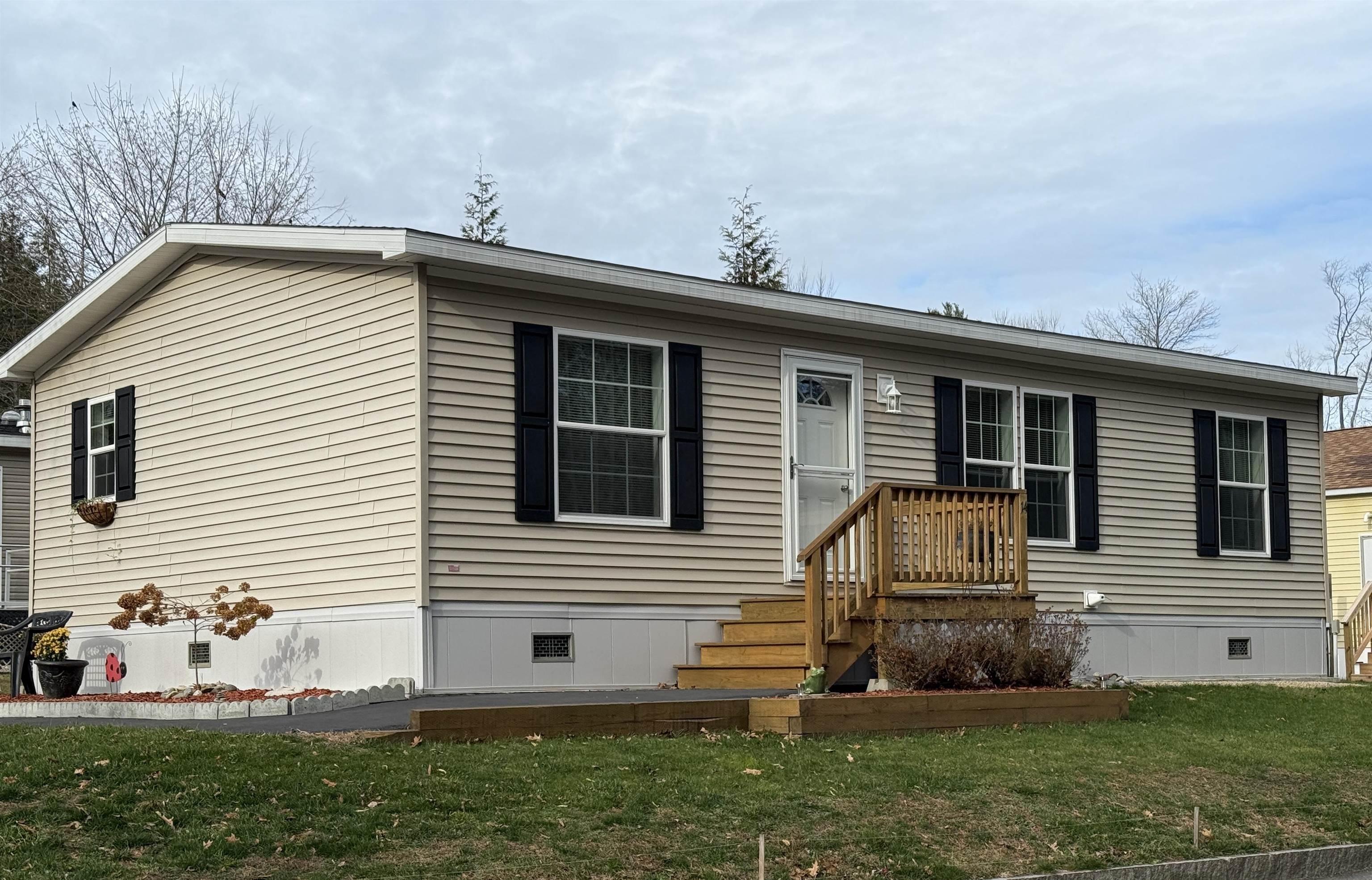 MLS 5070436: 14 Sir Lancelot Drive, Exeter NH