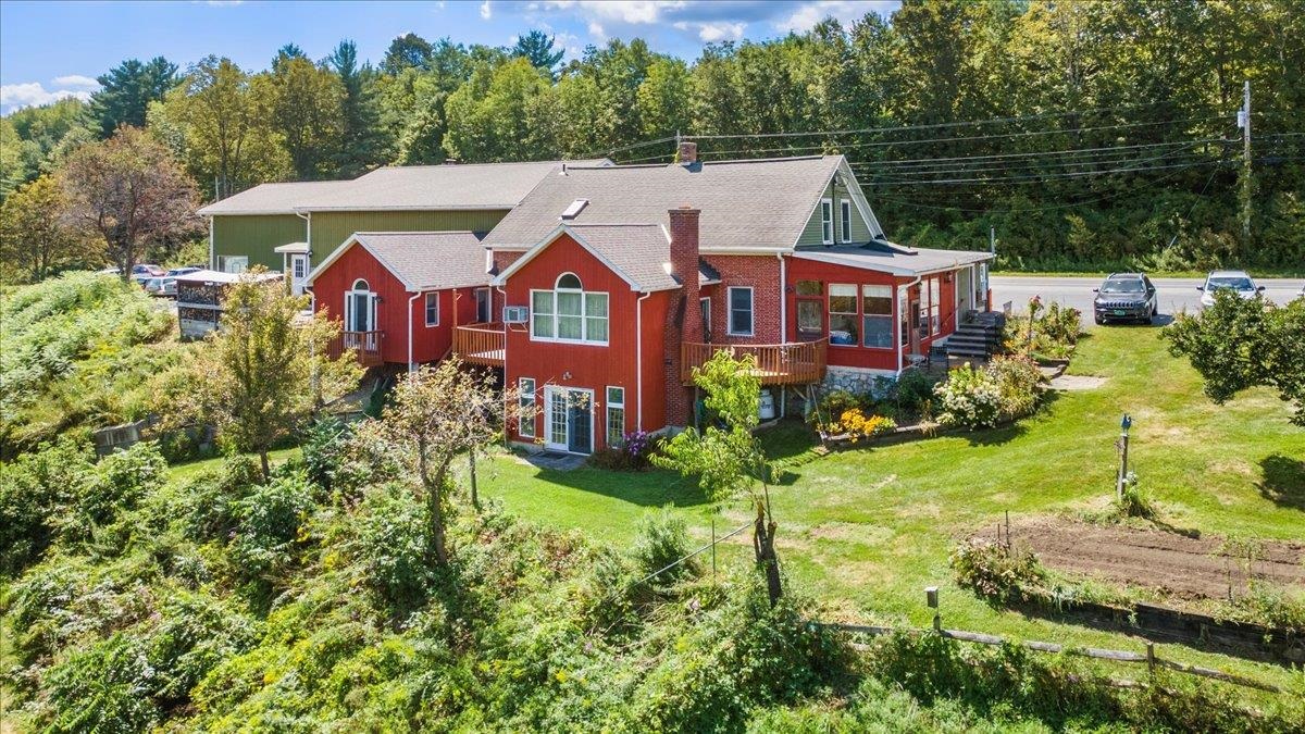 Homes for sale in Shaftsbury, VT | 1594 Vermont Route 7a Route, Shaftsbury, VT 05262 | MLS# 5070523