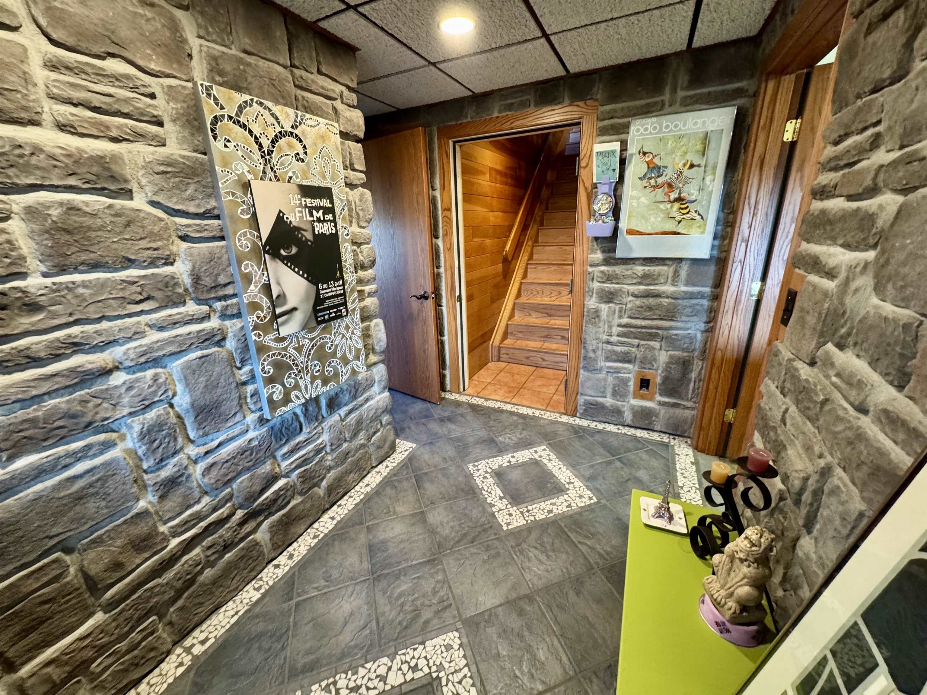 212 River Rd, Piermont, NH 03779