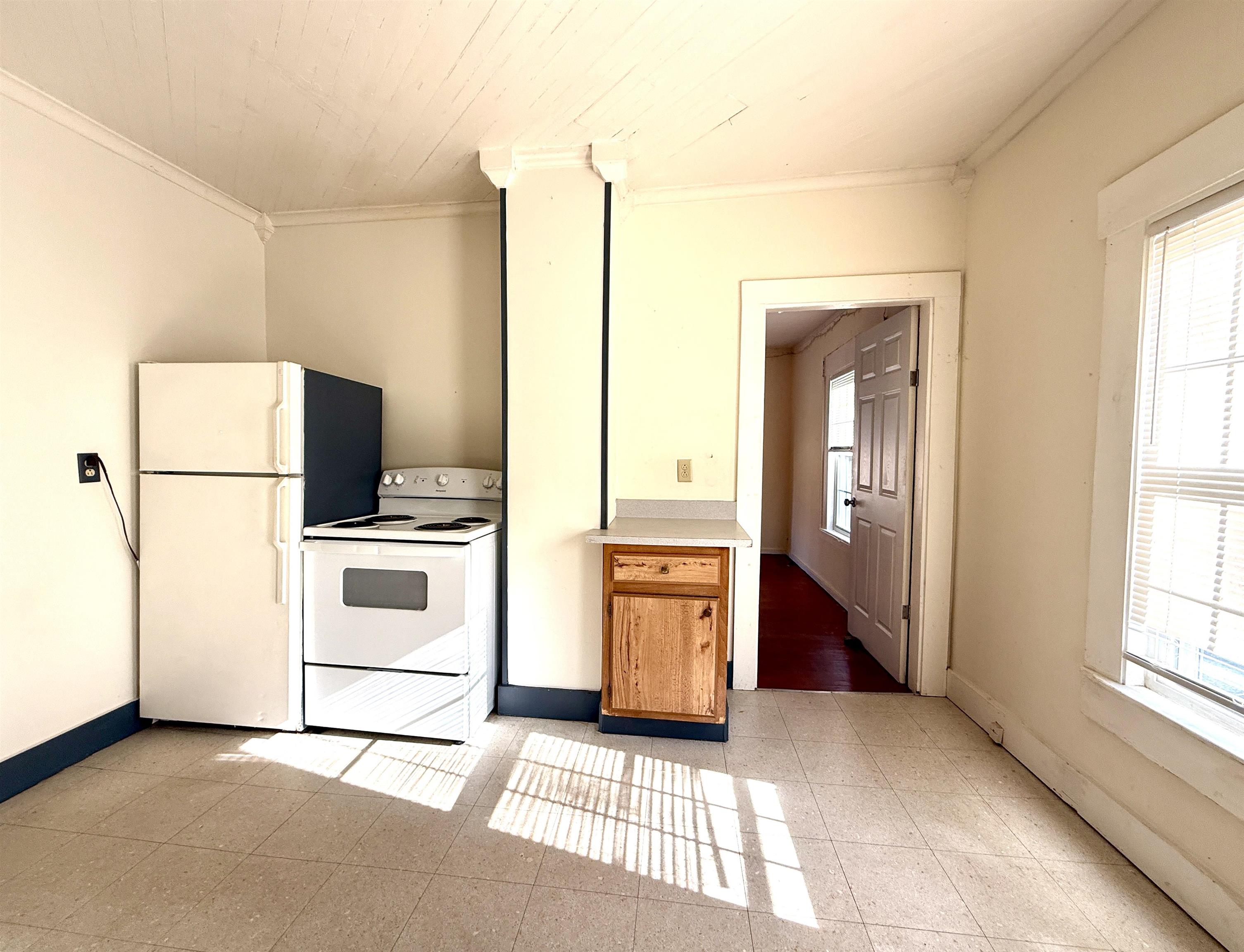 56 Jefferson Rd, Whitefield, NH 03598