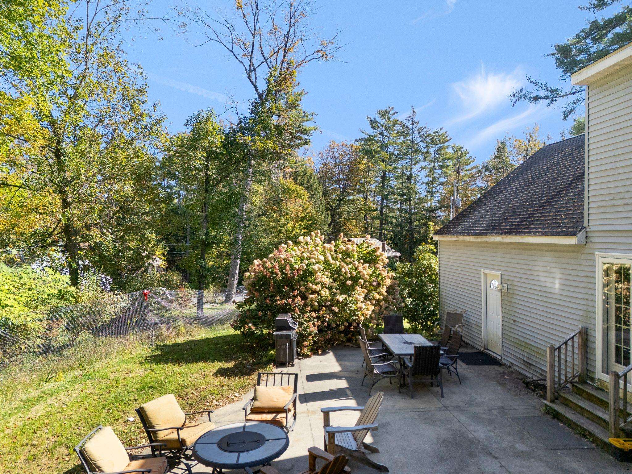 Homes for sale in Brattleboro, VT | 115 Country Hill Rd, Brattleboro, VT 05301 | MLS# 5070541