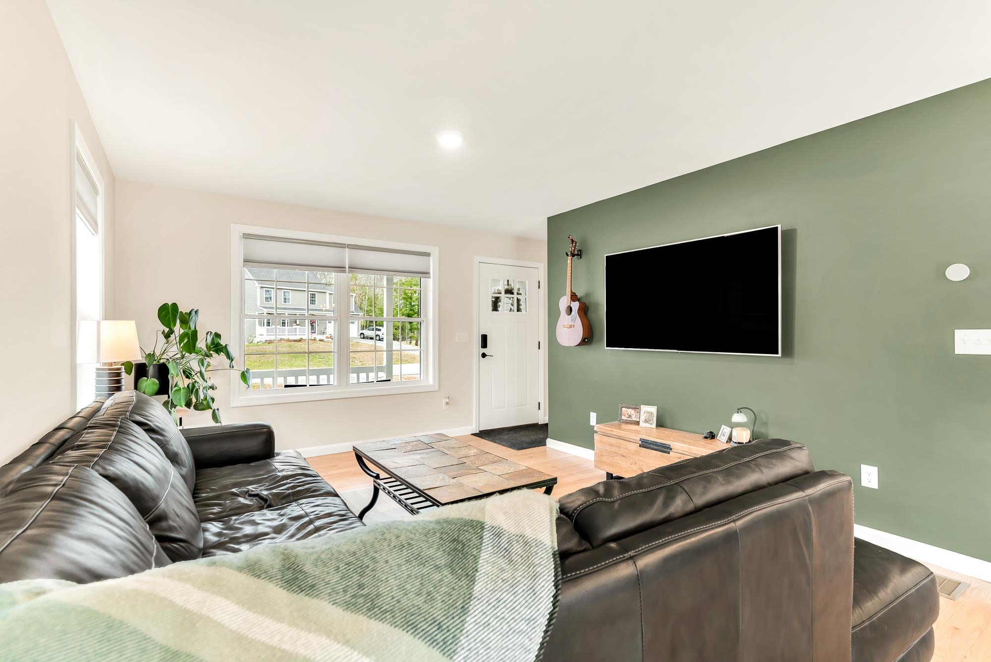 Homes for sale in Rochester, NH | 39 Ida Cir, Rochester, NH 03868 | MLS# 5070580