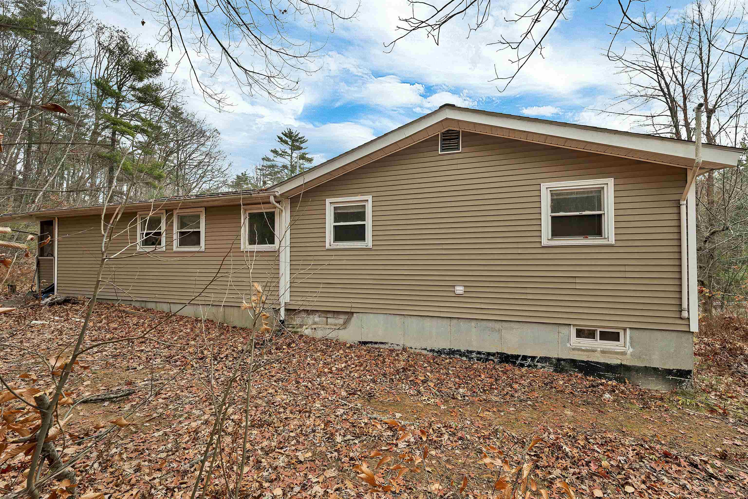 Homes for sale in Raymond, NH | 45 Lane Rd, Raymond, NH 03077 | MLS# 5070649