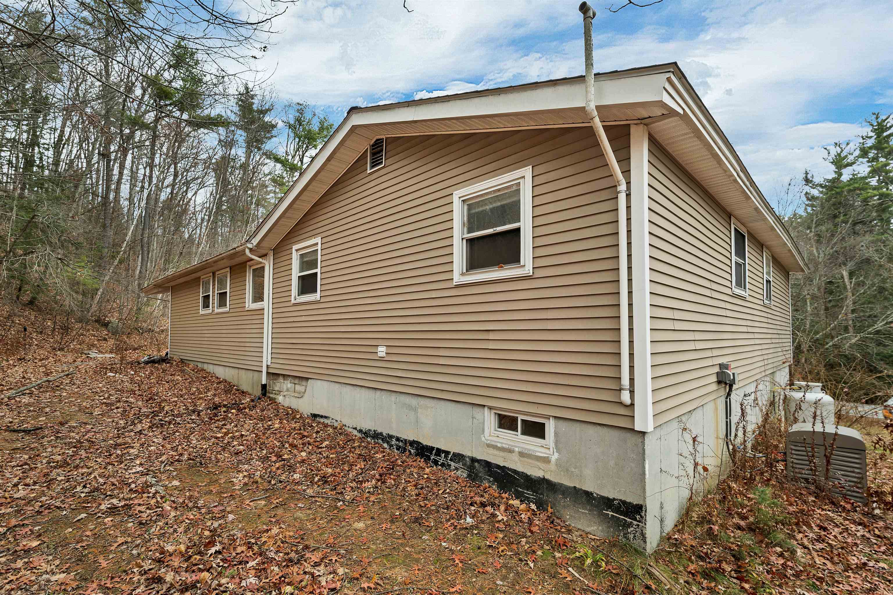 Homes for sale in Raymond, NH | 45 Lane Rd, Raymond, NH 03077 | MLS# 5070649