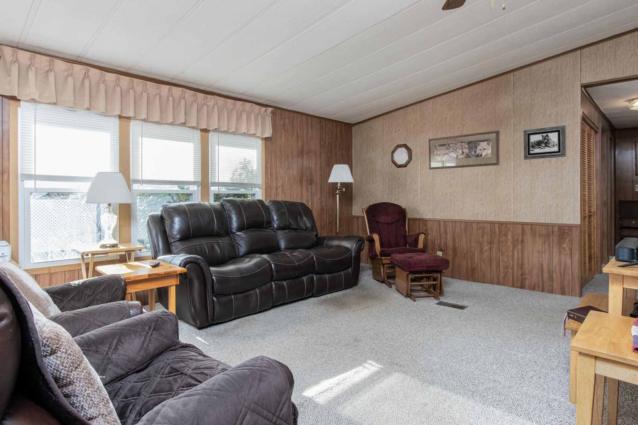 Homes for sale in Goffstown, NH | 76 Donald Dr, Goffstown, NH 03045 | MLS# 5070703