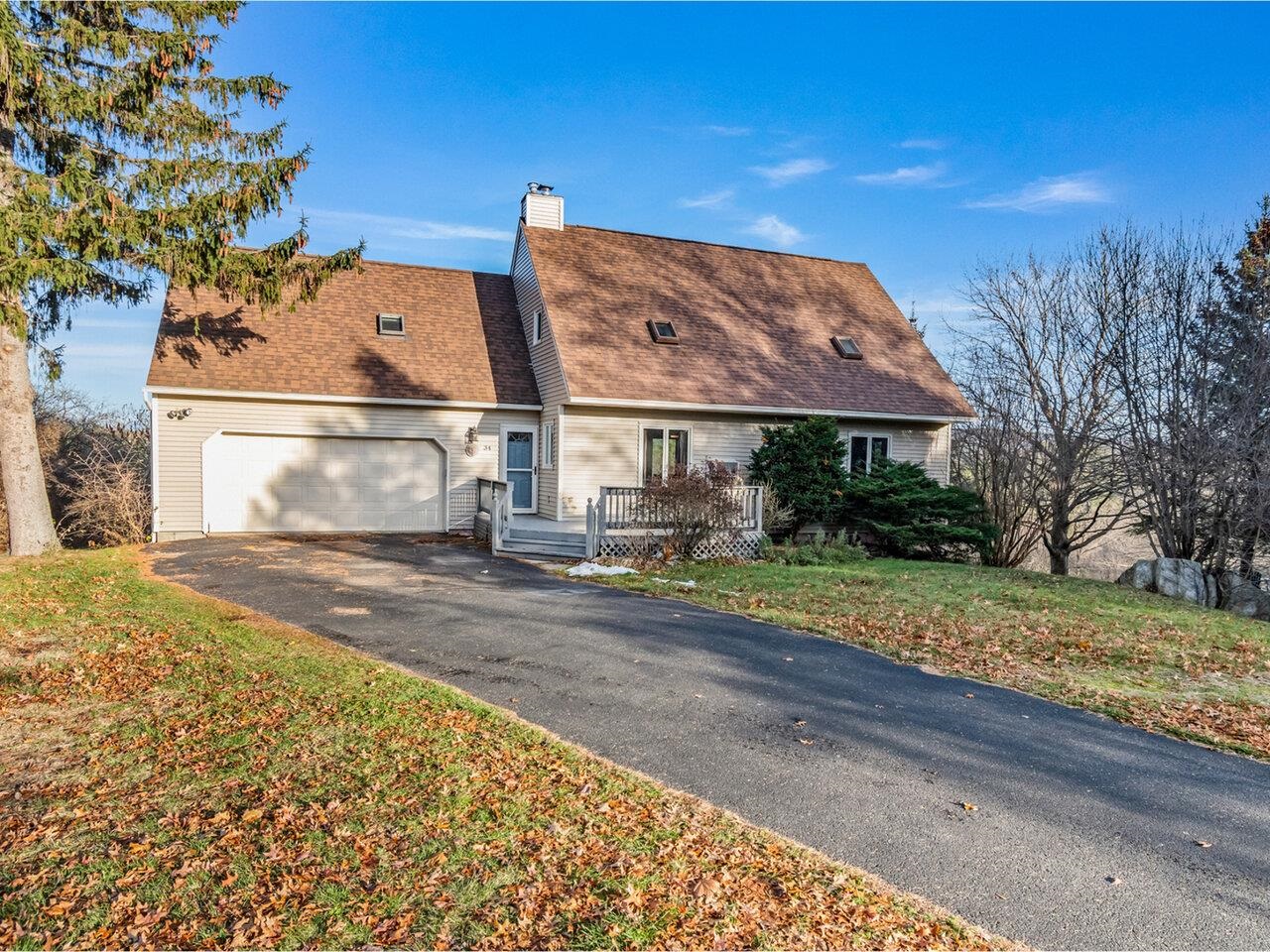 Homes for sale in South Burlington, VT | 34 Knoll Cir, South Burlington, VT 05403 | MLS# 5070717