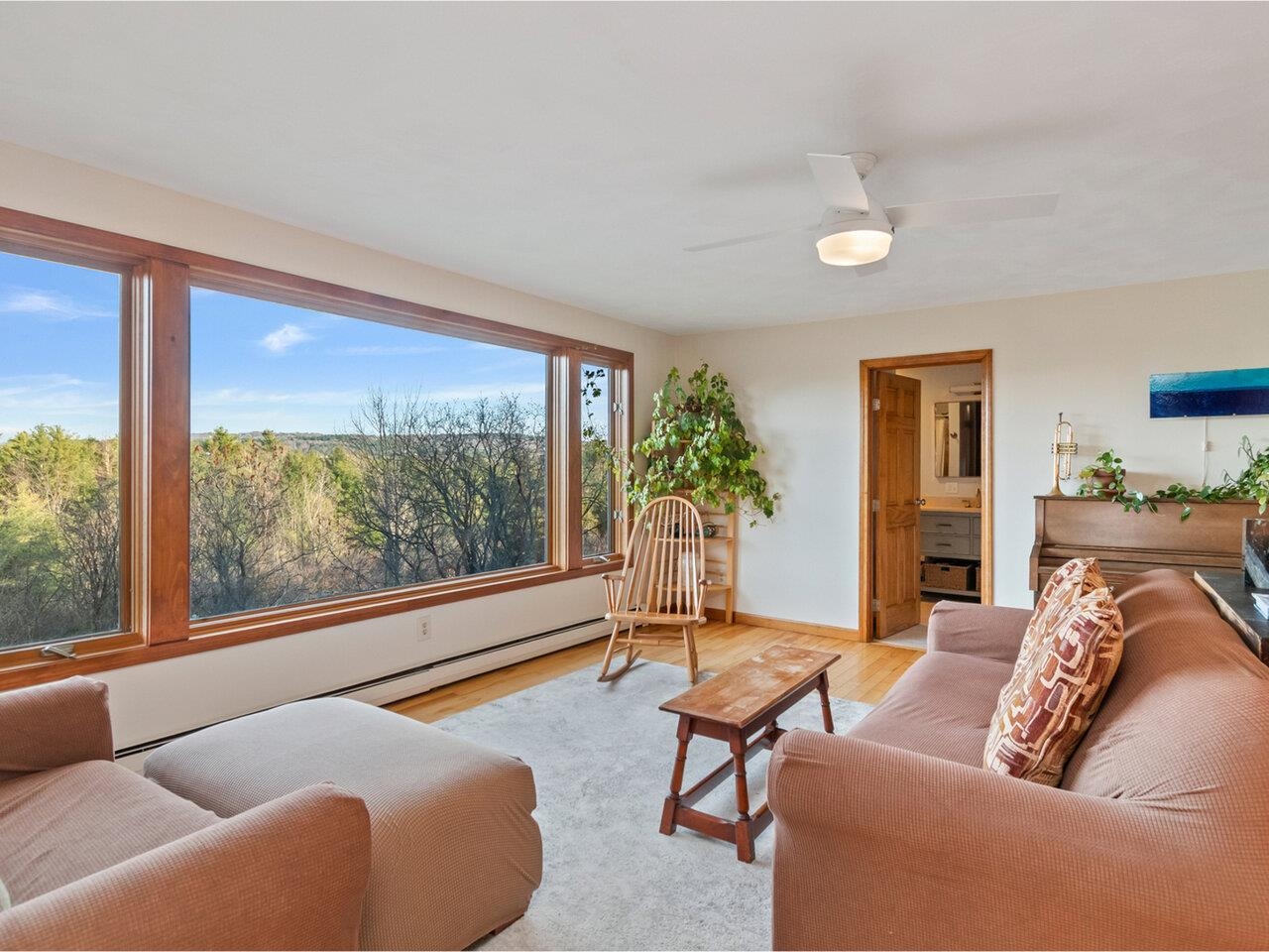 Homes for sale in South Burlington, VT | 34 Knoll Cir, South Burlington, VT 05403 | MLS# 5070717