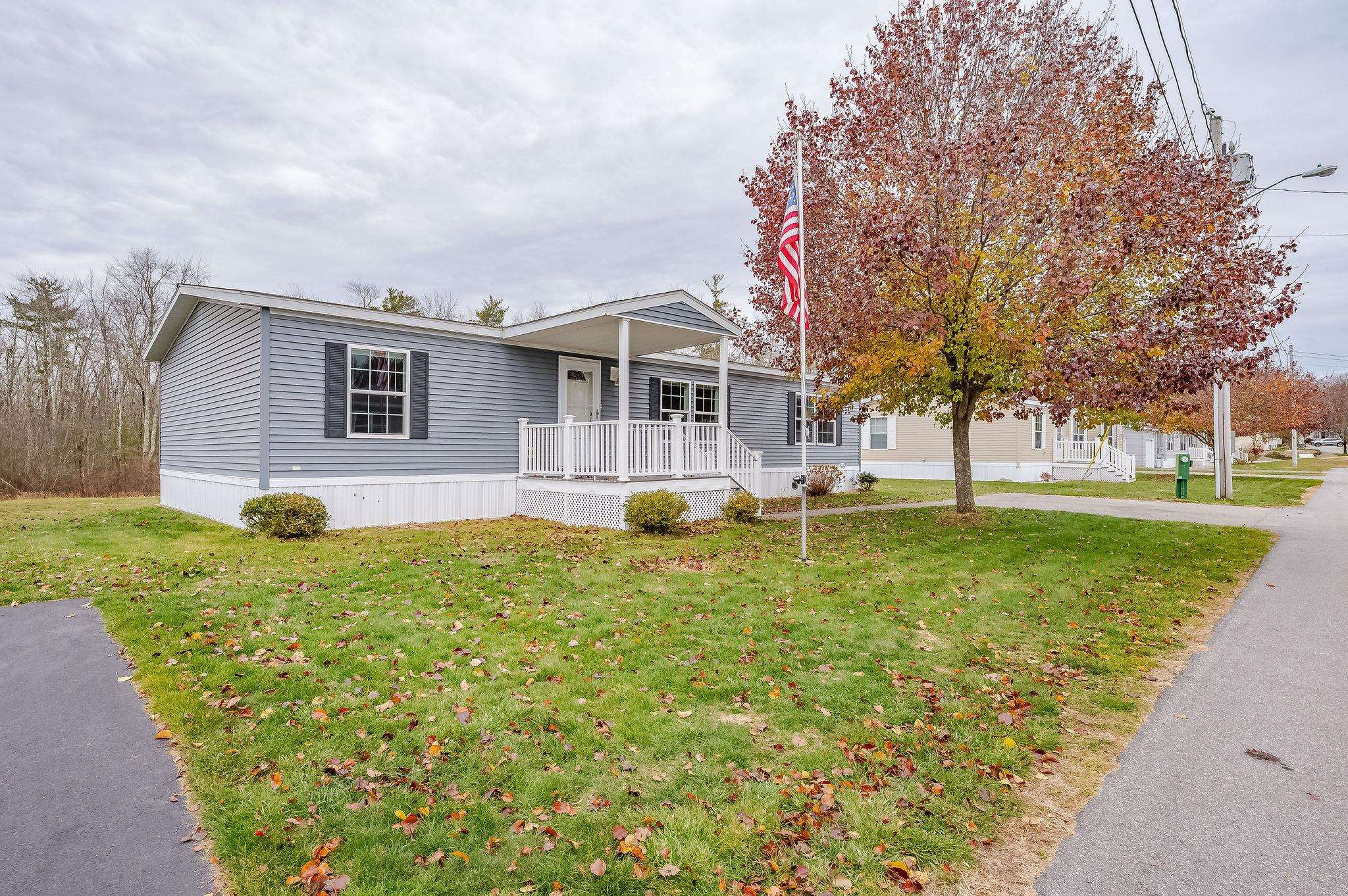 Homes for sale in Hampstead, NH | 16 Edmund Meadow Ln, Hampstead, NH 03841 | MLS# 5070914