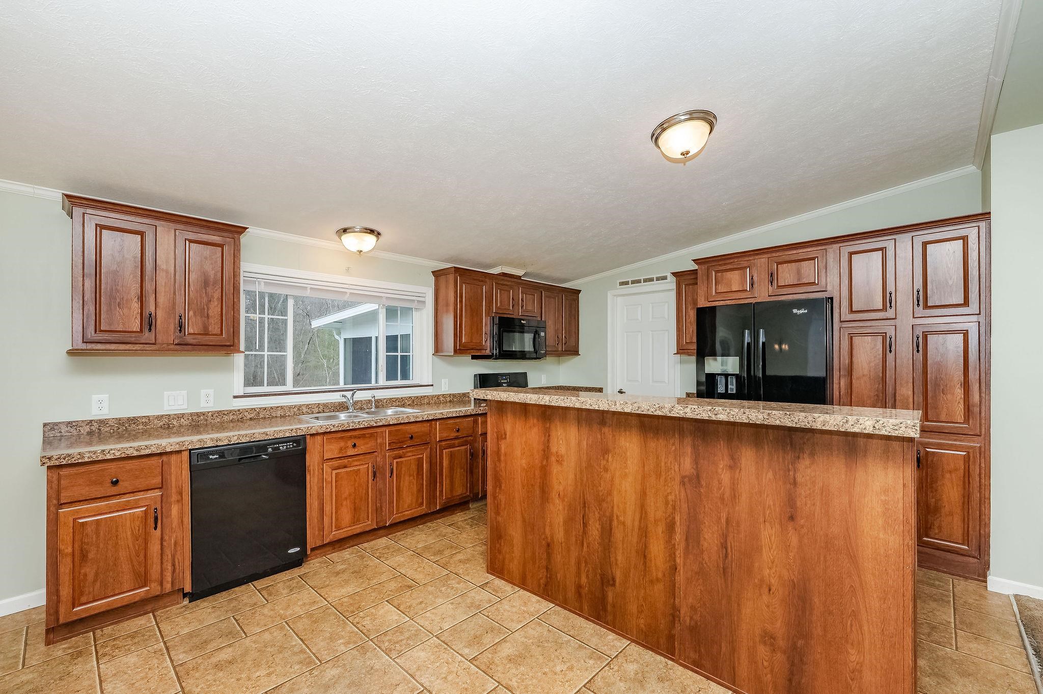 Homes for sale in Hampstead, NH | 16 Edmund Meadow Ln, Hampstead, NH 03841 | MLS# 5070914