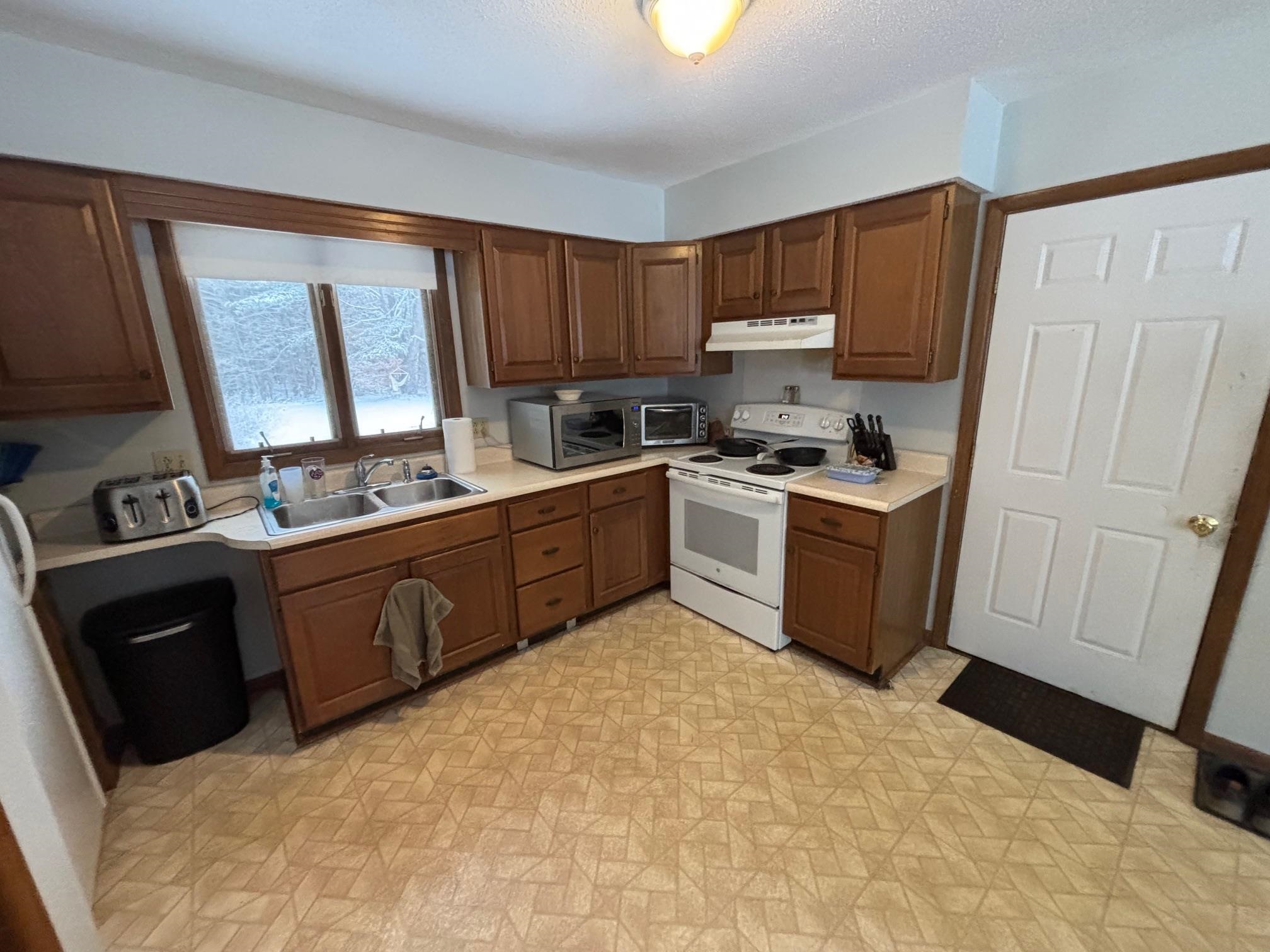 Homes for sale in Fairfax, VT | 26 Crystal Rd, Fairfax, VT 05454 | MLS# 5070916